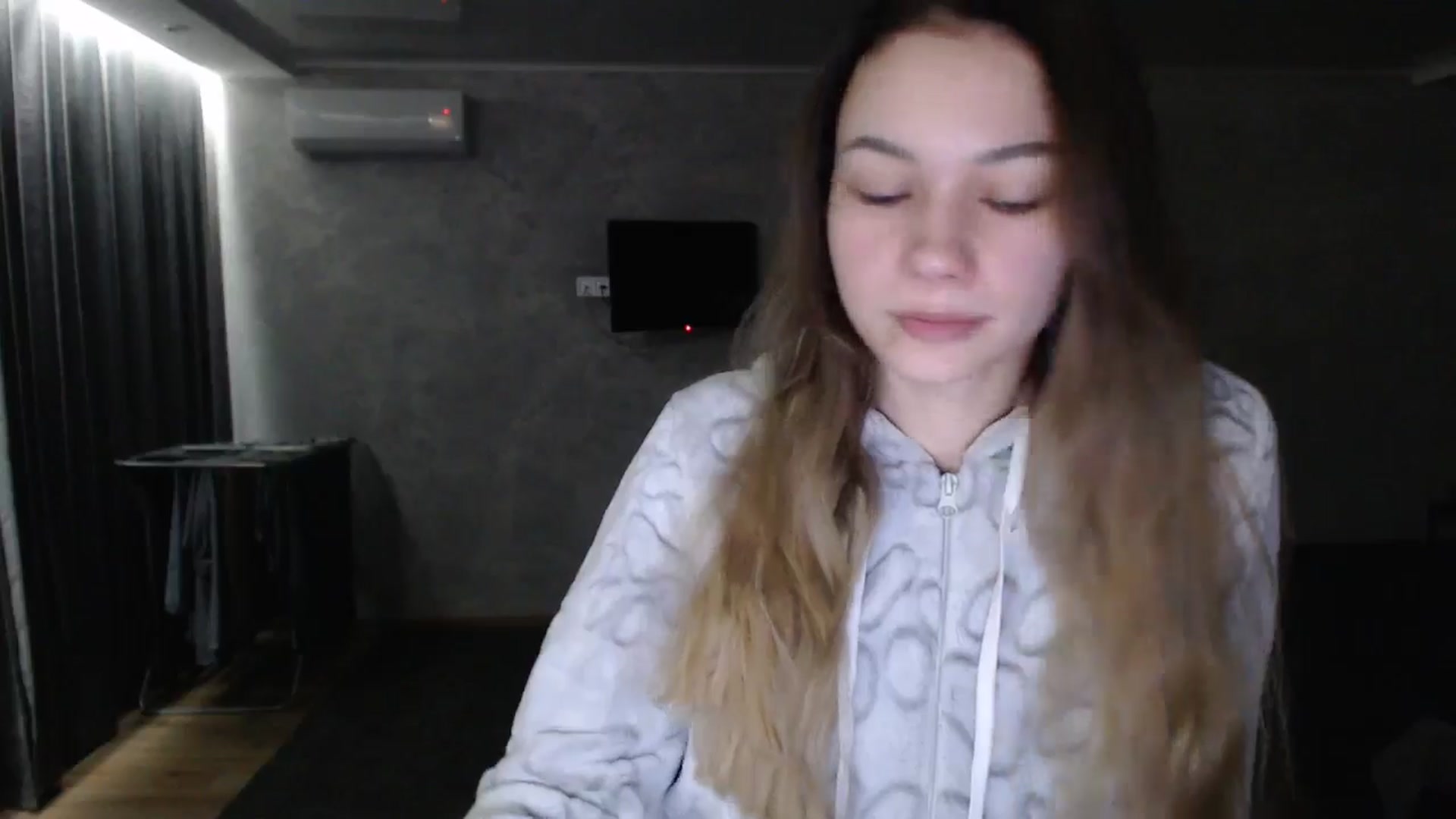 Gallery image thumbnail from Lovely_NataUA's myfreecams stream on, 01/18/2026, 21:54 image 7 of 20