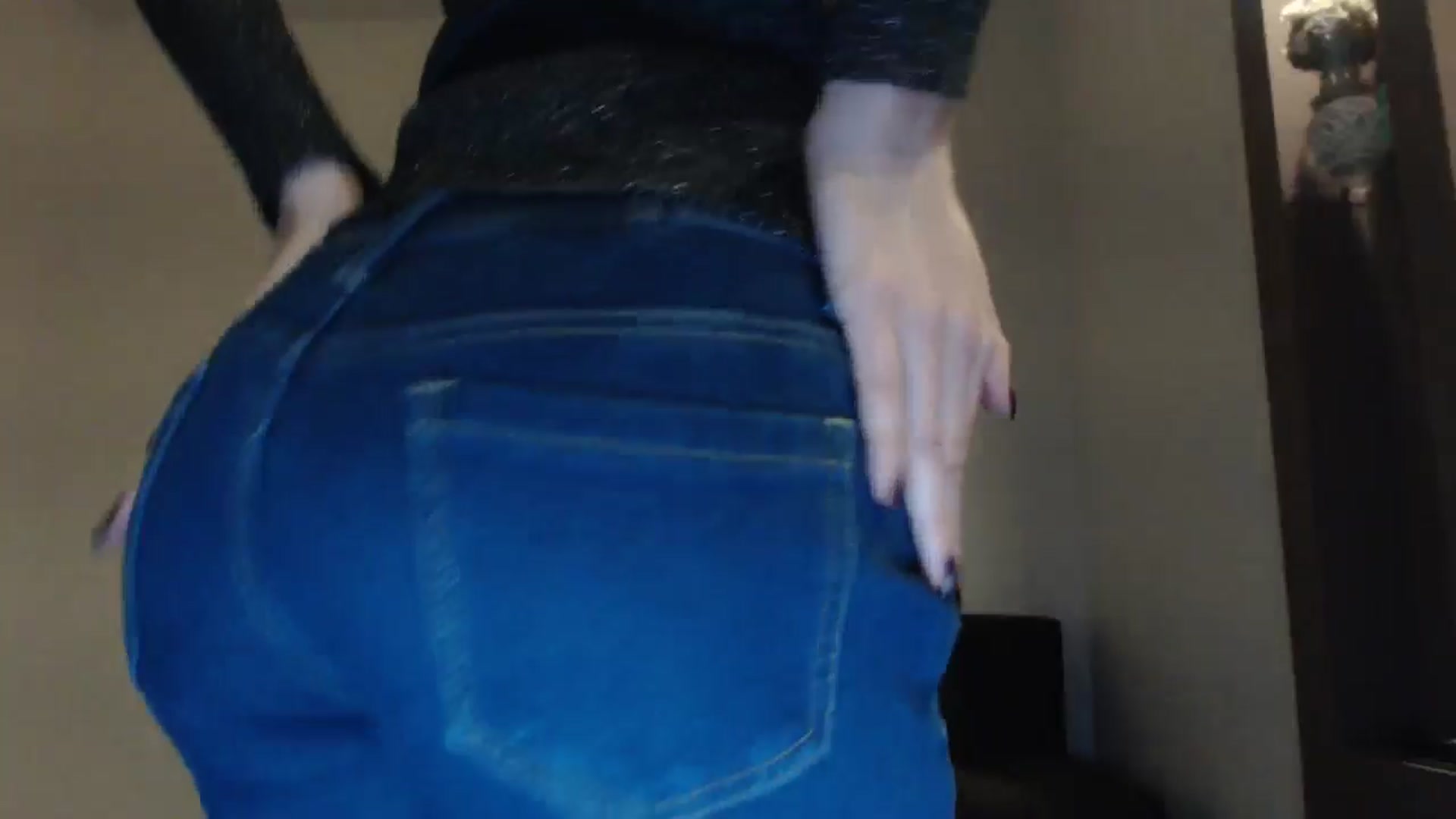 Gallery image thumbnail from Lovely_NataUA's myfreecams stream on, 01/25/2026, 20:46 image 20 of 20