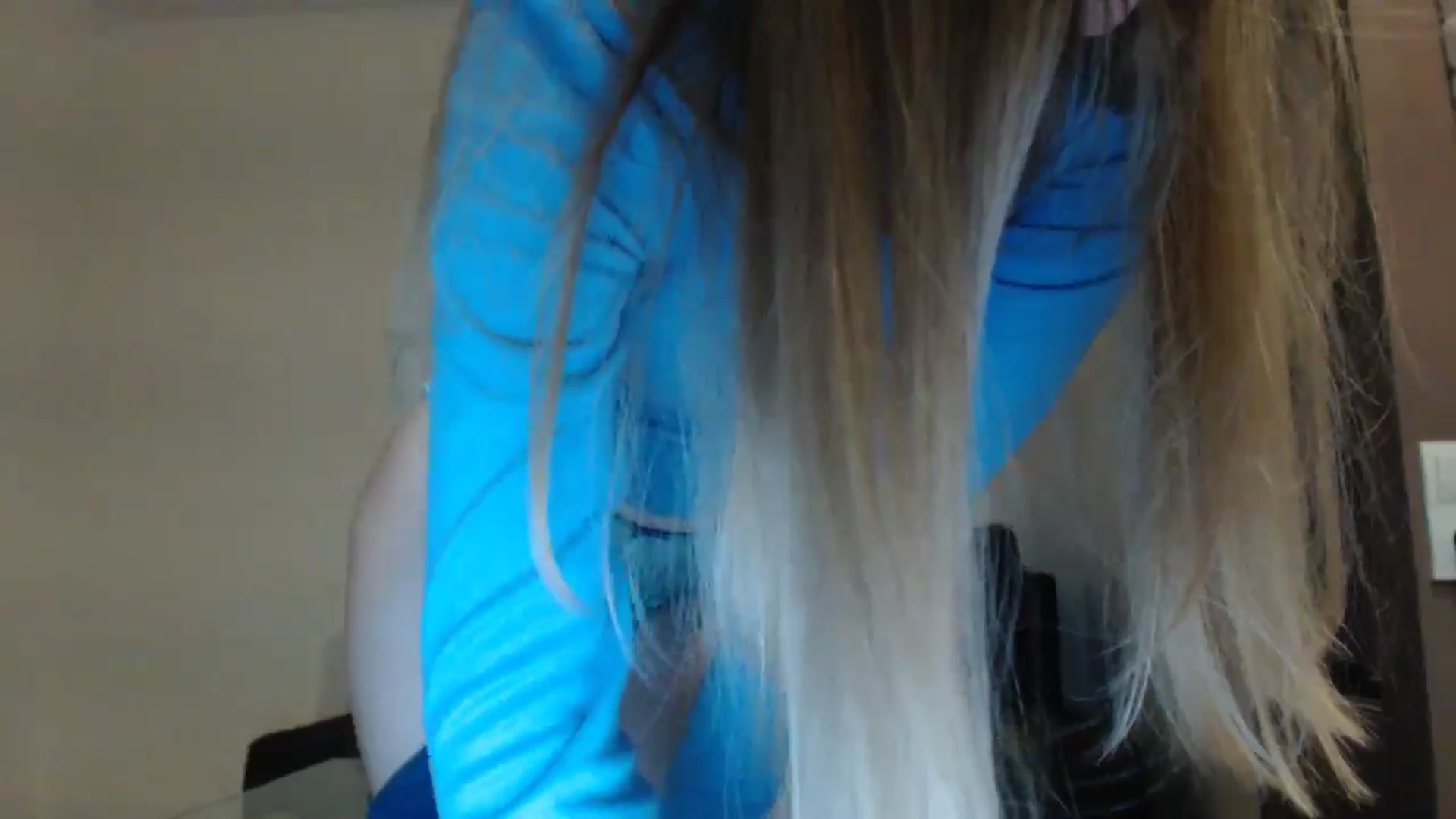 Gallery image thumbnail from Lovely_NataUA's myfreecams stream on, 01/31/2026, 23:48 image 16 of 20