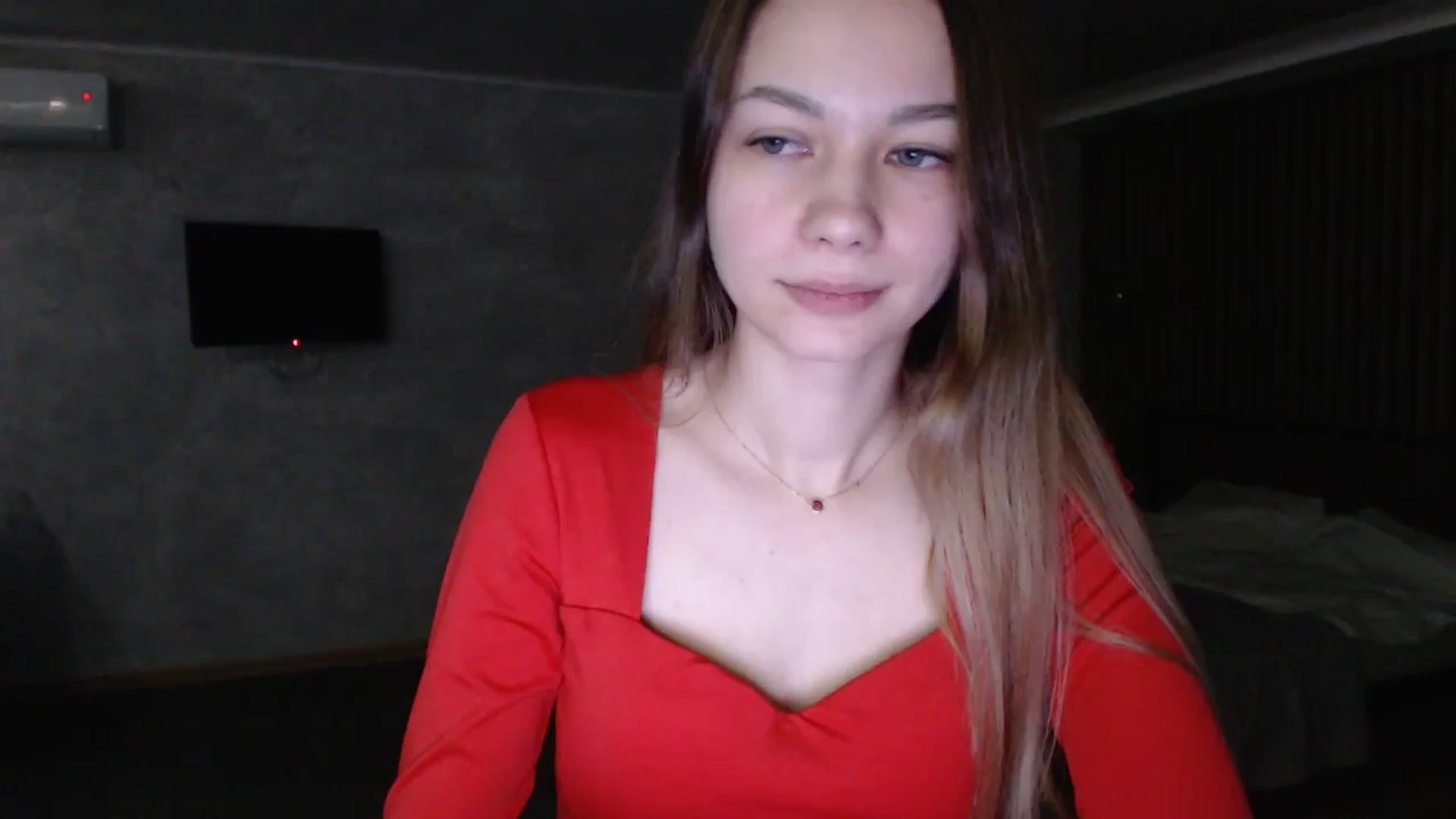 Gallery image thumbnail from Lovely_NataUA's myfreecams stream on, 02/07/2026, 22:30 image 18 of 20