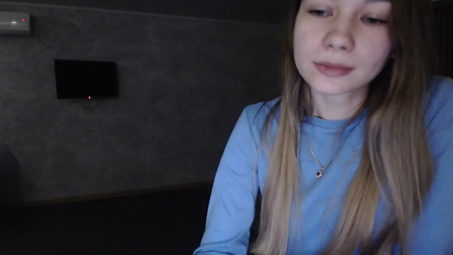 Gallery image thumbnail from Lovely_NataUA's myfreecams stream on, 02/08/2026, 22:45 image 17 of 20