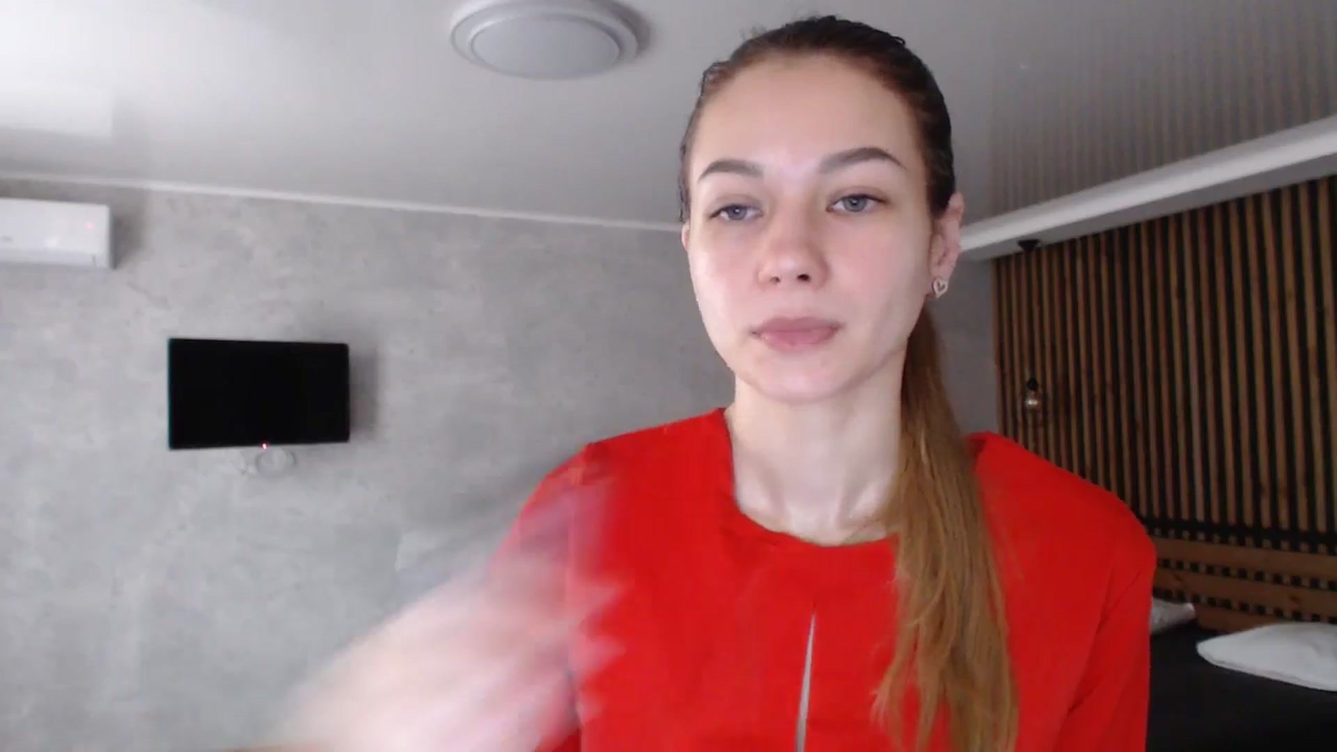 Gallery image thumbnail from Lovely_NataUA's myfreecams stream on, 02/14/2026, 13:47 image 11 of 20