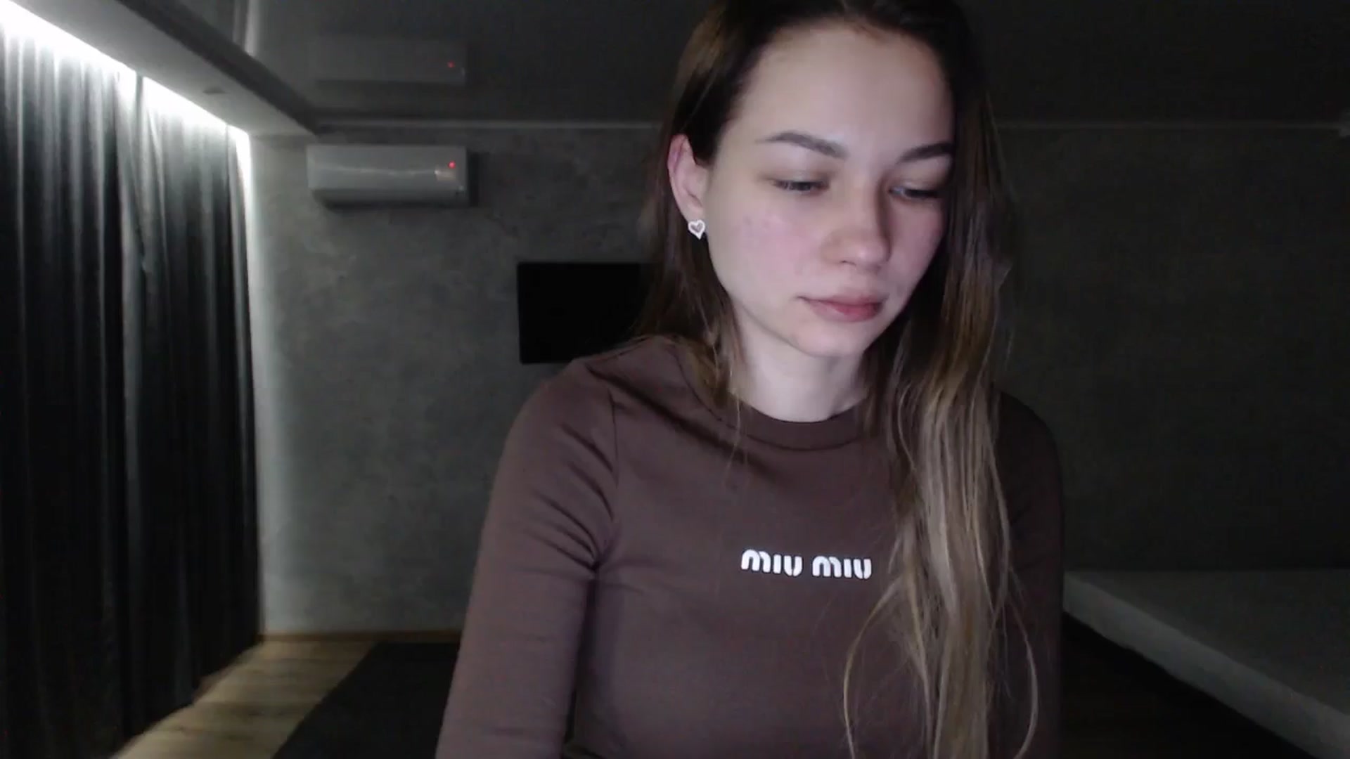 Gallery image thumbnail from Lovely_NataUA's myfreecams stream on, 02/15/2026, 21:51 image 15 of 20