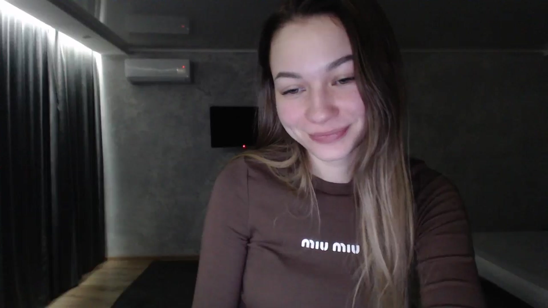Gallery image thumbnail from Lovely_NataUA's myfreecams stream on, 02/15/2026, 21:51 image 18 of 20