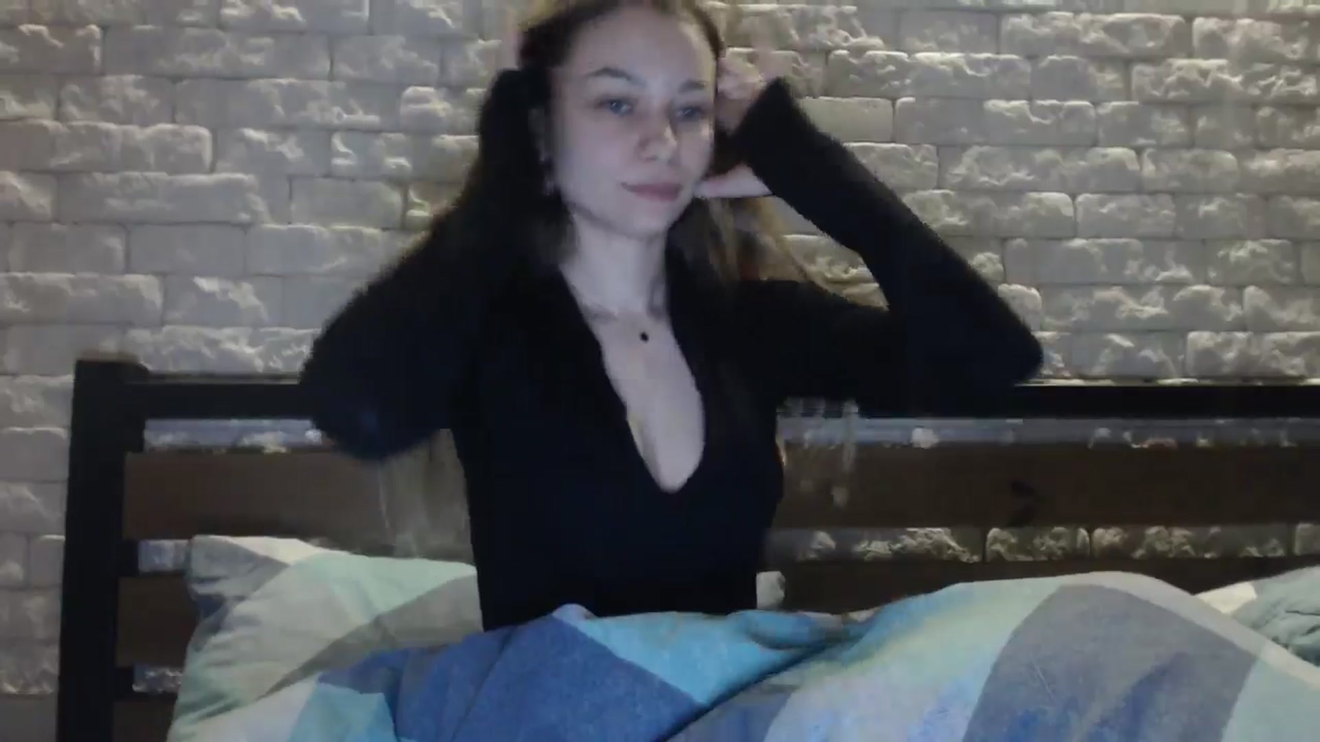 Gallery image thumbnail from Lovely_NataUA's myfreecams stream on, 02/22/2026, 21:50 image 17 of 20