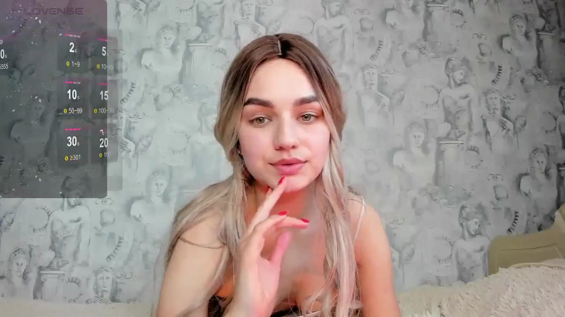 Gallery image thumbnail from Lovely_li's myfreecams stream on, 05/19/2024, 11:26 image 14 of 20