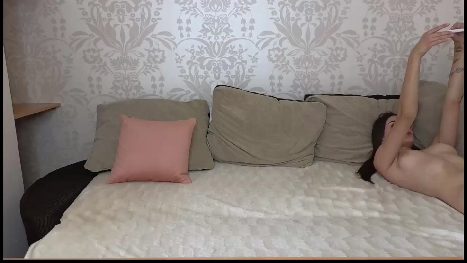 Gallery image thumbnail from Lovely_li's myfreecams stream on, 08/28/2024, 11:23 image 12 of 20