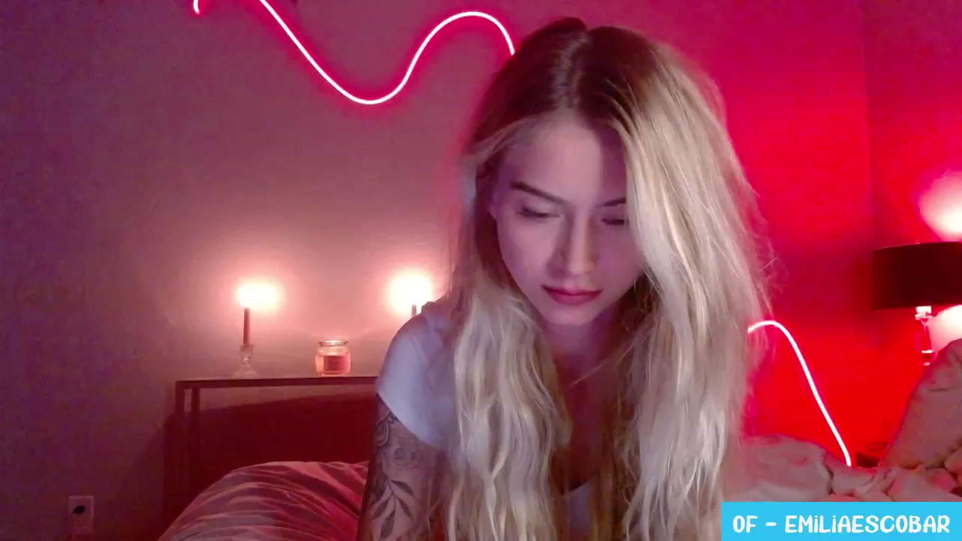 Gallery image thumbnail from Lovelyemilia's myfreecams stream on, 09/19/2023, 07:09 image 4 of 20