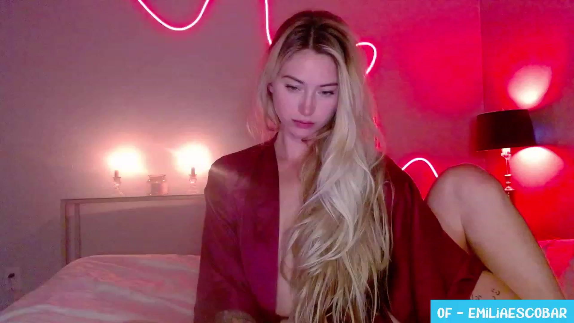 Gallery image thumbnail from Lovelyemilia's myfreecams stream on, 09/27/2023, 04:48 image 15 of 20