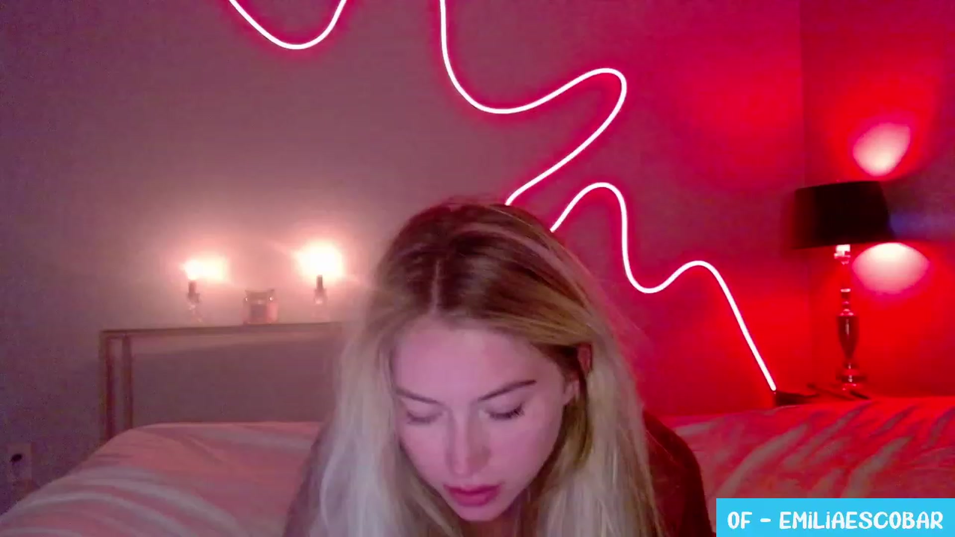 Gallery image thumbnail from Lovelyemilia's myfreecams stream on, 09/27/2023, 04:48 image 9 of 20