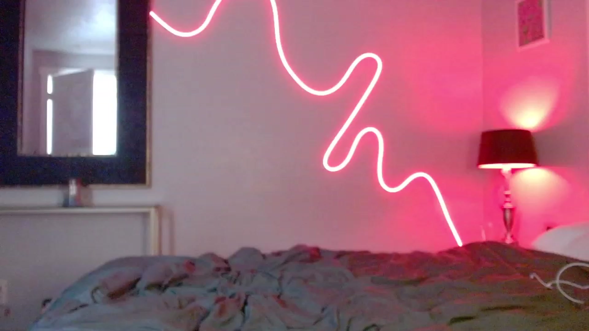 Gallery image thumbnail from Lovelyemilia's myfreecams stream on, 10/24/2023, 05:04 image 19 of 20