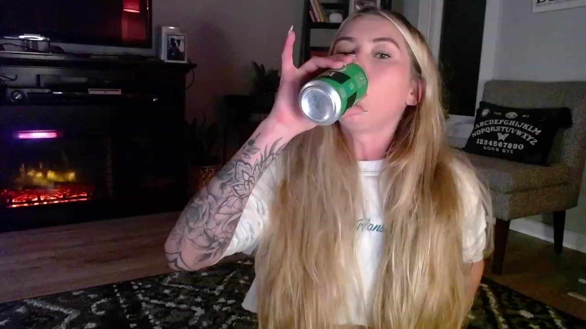 Gallery image thumbnail from Lovelyemilia's myfreecams stream on, 11/02/2023, 05:12 image 19 of 20