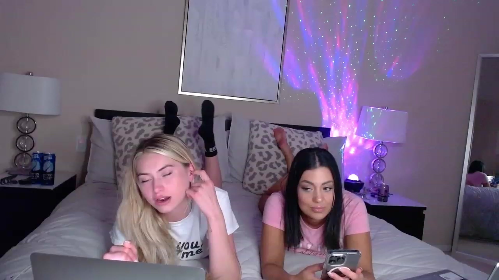 Gallery image thumbnail from Lovelyemilia's myfreecams stream on, 11/15/2023, 06:44 image 8 of 20