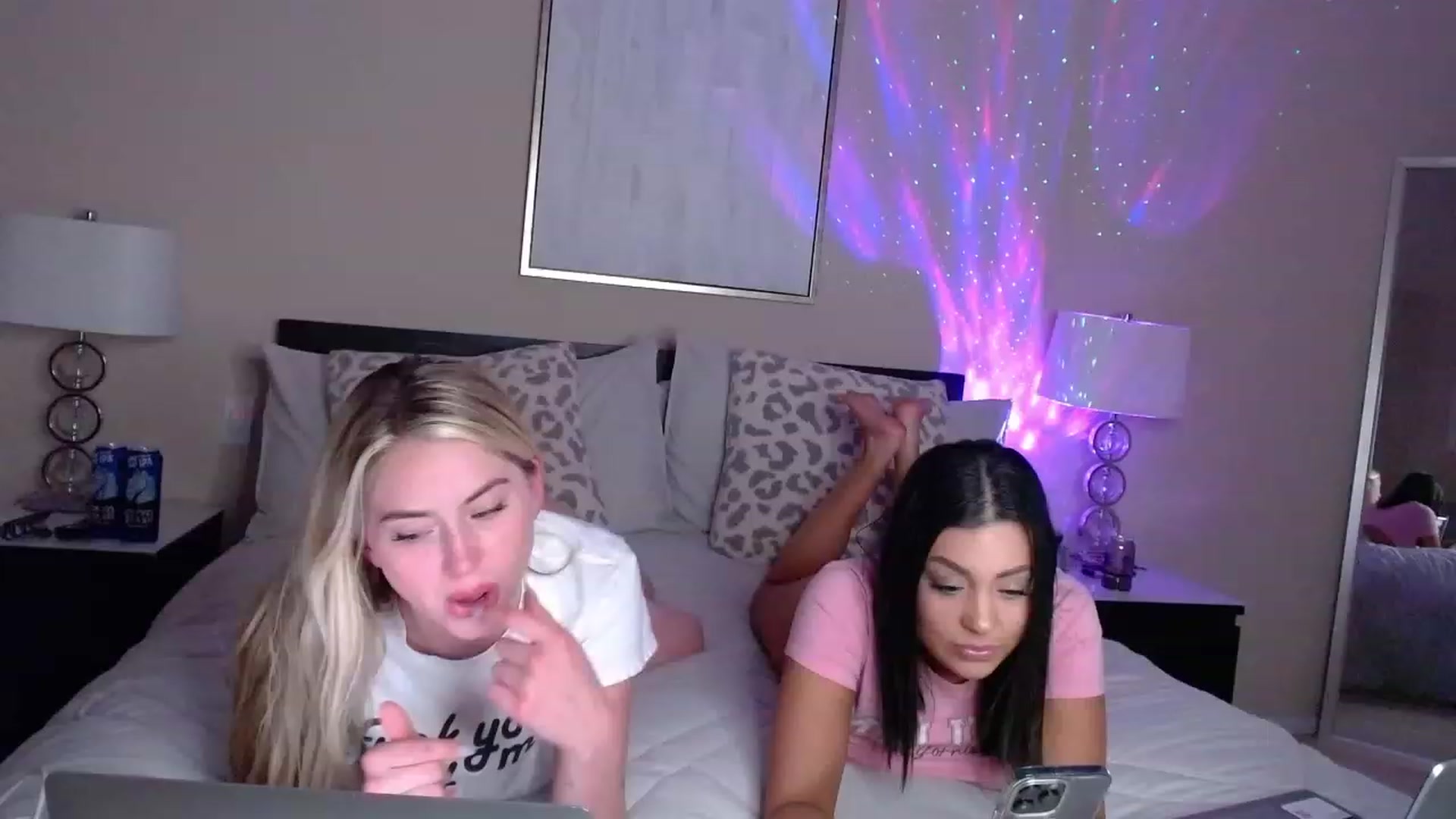 Gallery image thumbnail from Lovelyemilia's myfreecams stream on, 11/15/2023, 06:44 image 12 of 20