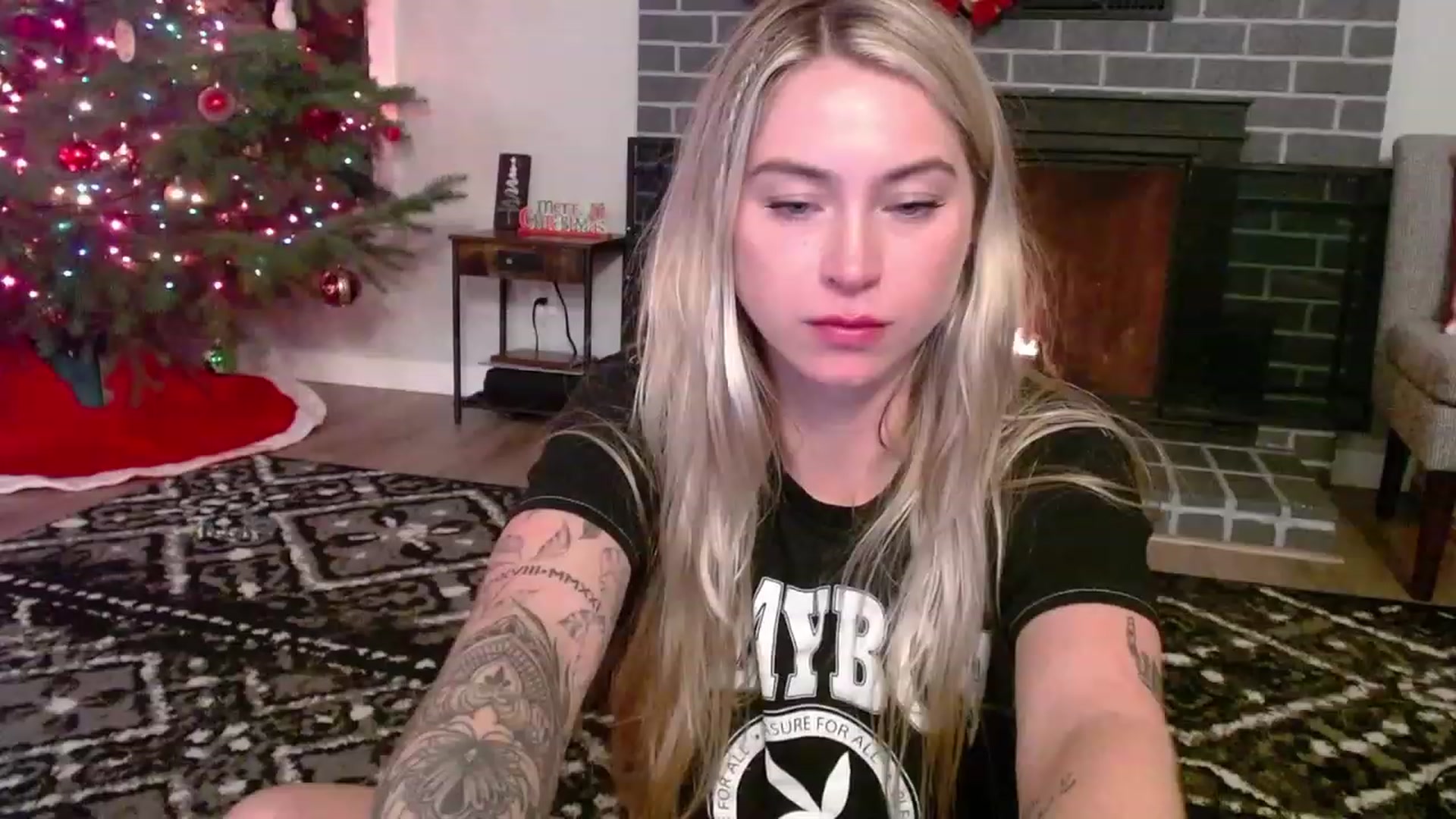 Gallery image thumbnail from Lovelyemilia's myfreecams stream on, 12/06/2023, 04:03 image 20 of 20