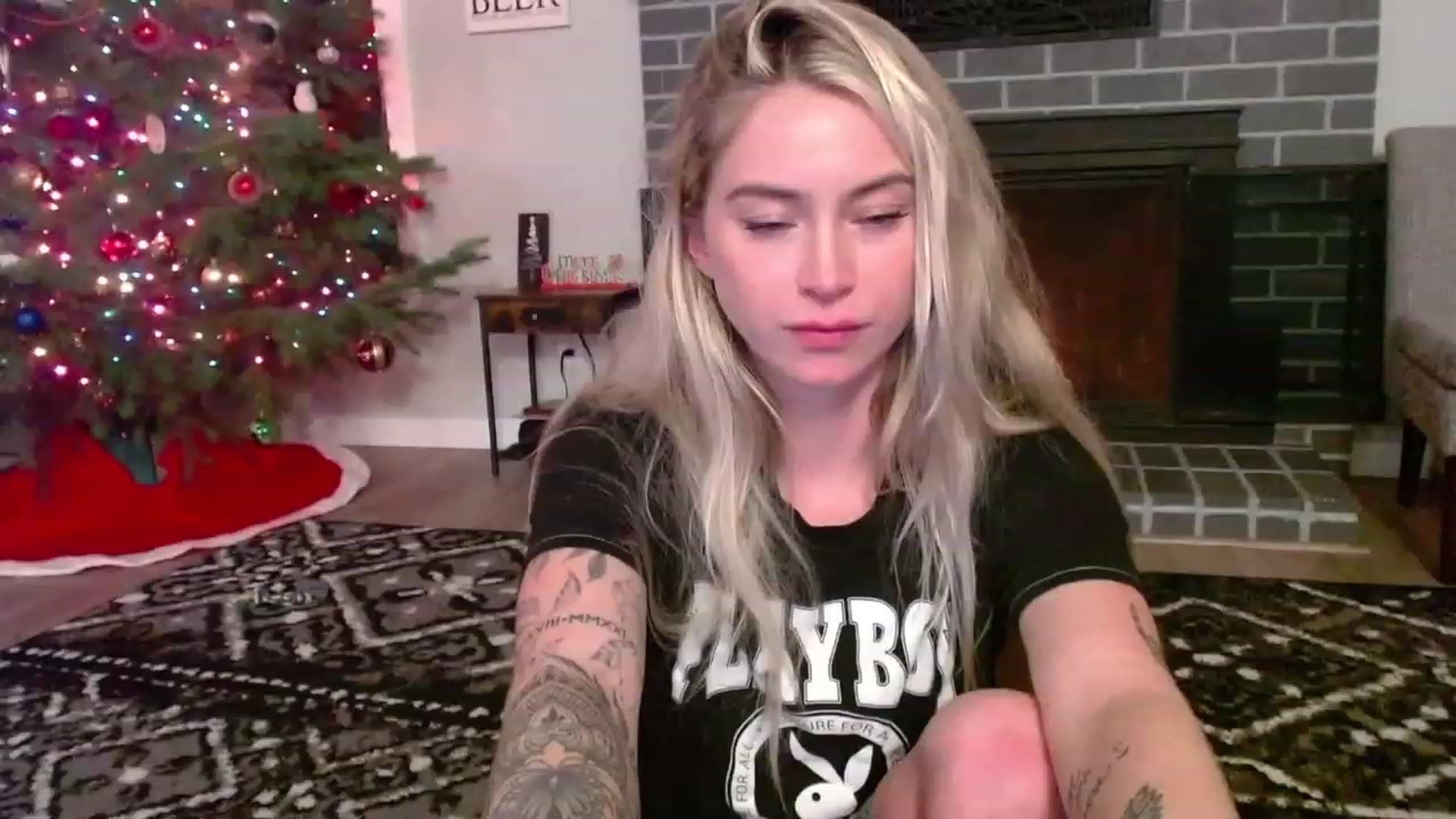 Gallery image thumbnail from Lovelyemilia's myfreecams stream on, 12/06/2023, 05:11 image 11 of 20