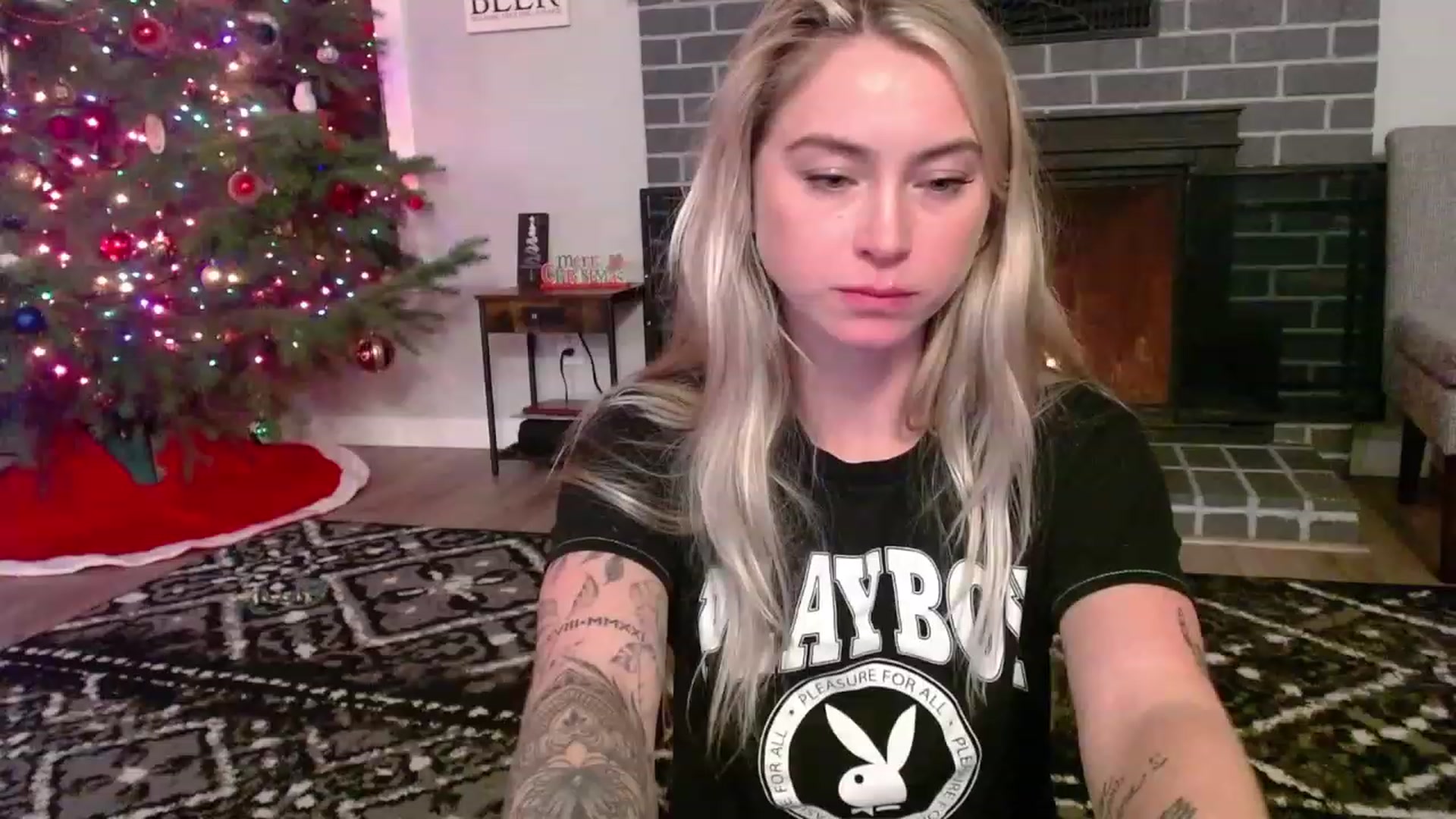 Gallery image thumbnail from Lovelyemilia's myfreecams stream on, 12/06/2023, 05:11 image 9 of 20