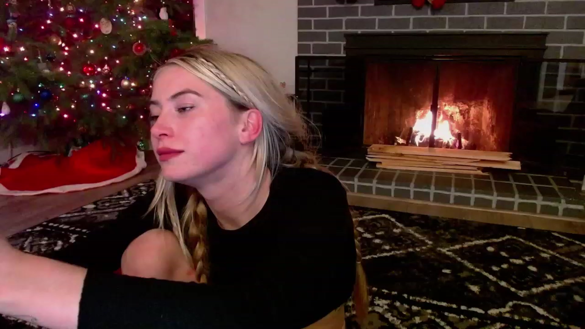 Gallery image thumbnail from Lovelyemilia's myfreecams stream on, 12/07/2023, 06:54 image 14 of 20