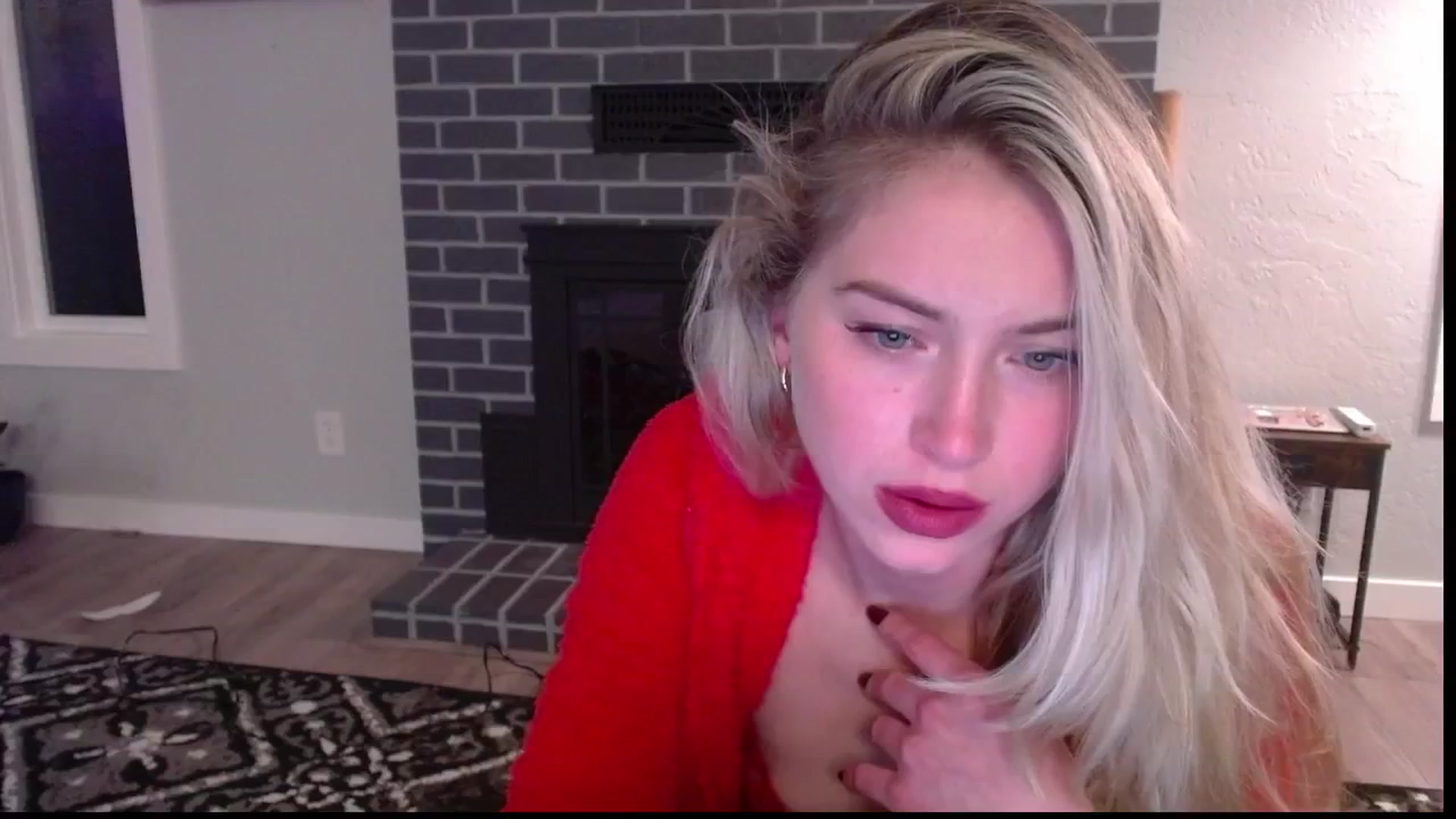 Gallery image thumbnail from Lovelyemilia's myfreecams stream on, 02/15/2024, 06:18 image 3 of 20