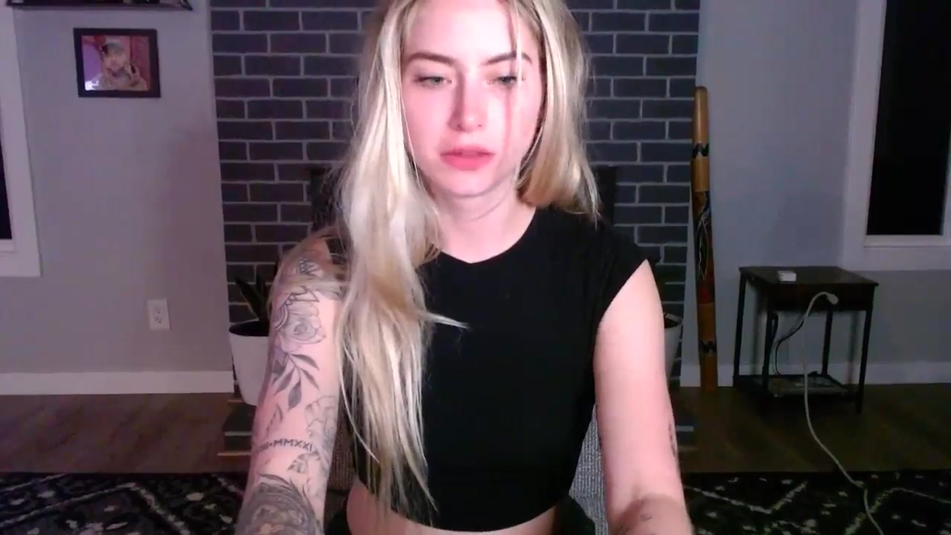 Gallery image thumbnail from Lovelyemilia's myfreecams stream on, 05/09/2024, 05:47 image 15 of 20