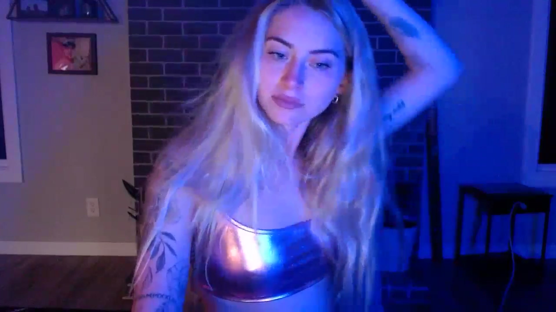 Gallery image thumbnail from Lovelyemilia's myfreecams stream on, 05/15/2024, 05:59 image 5 of 20