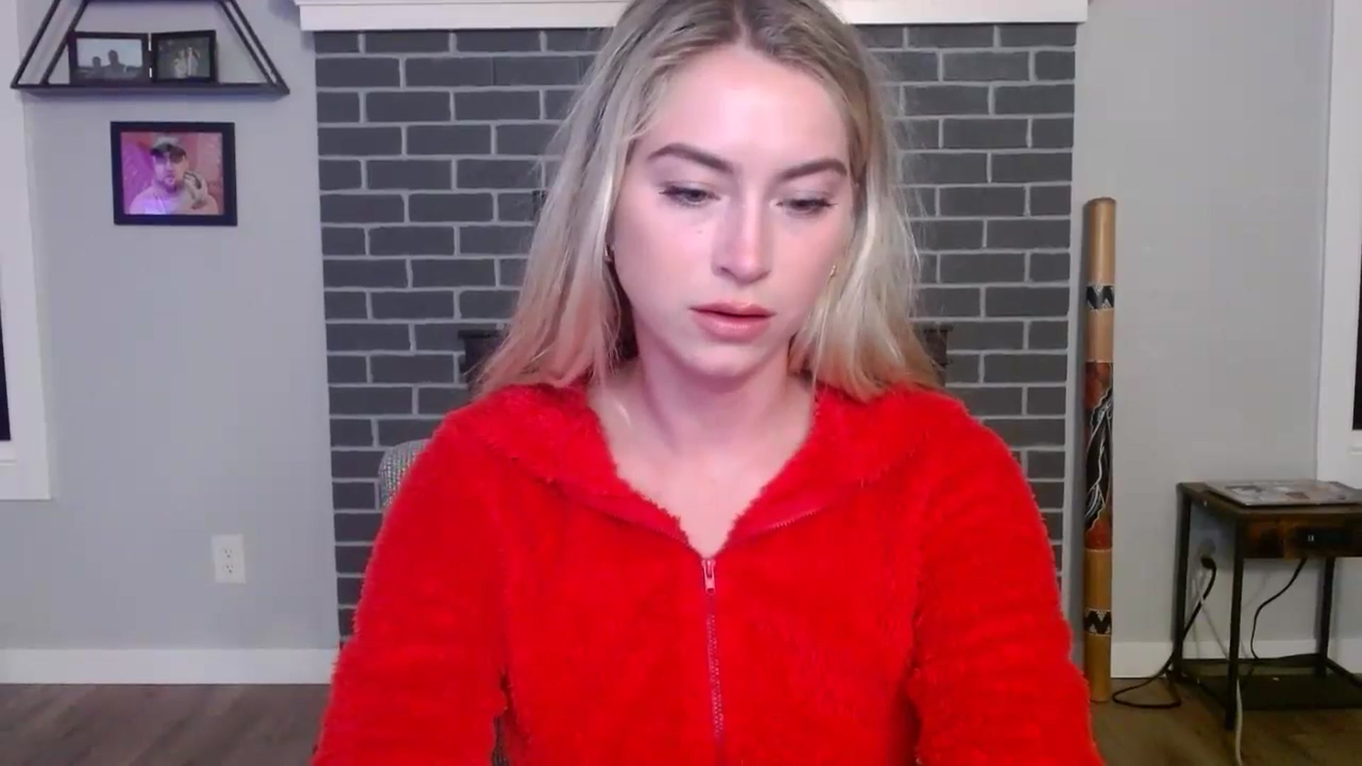 Gallery image thumbnail from Lovelyemilia's myfreecams stream on, 05/31/2024, 04:46 image 4 of 20