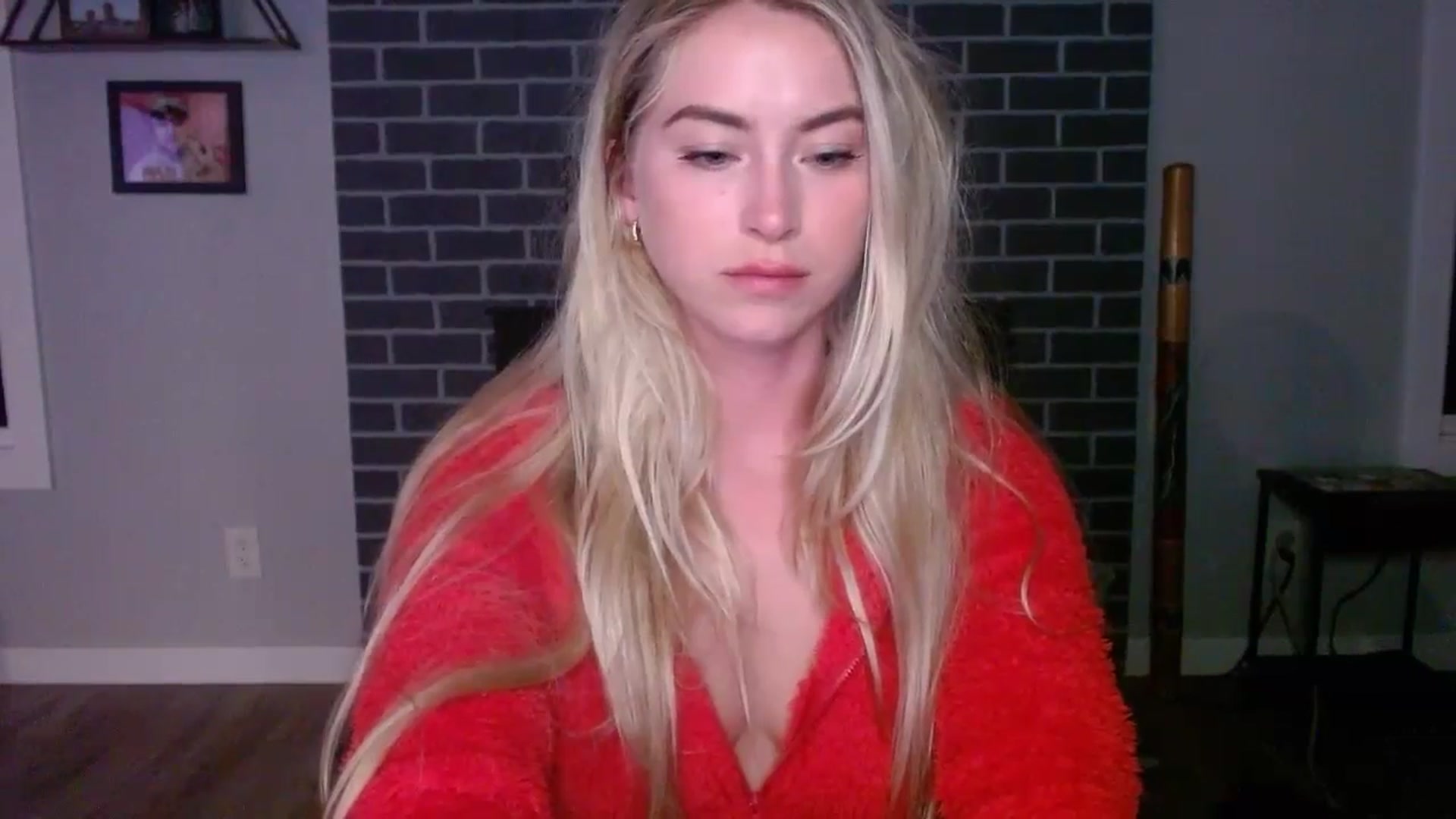 Gallery image thumbnail from Lovelyemilia's myfreecams stream on, 05/31/2024, 05:04 image 13 of 20