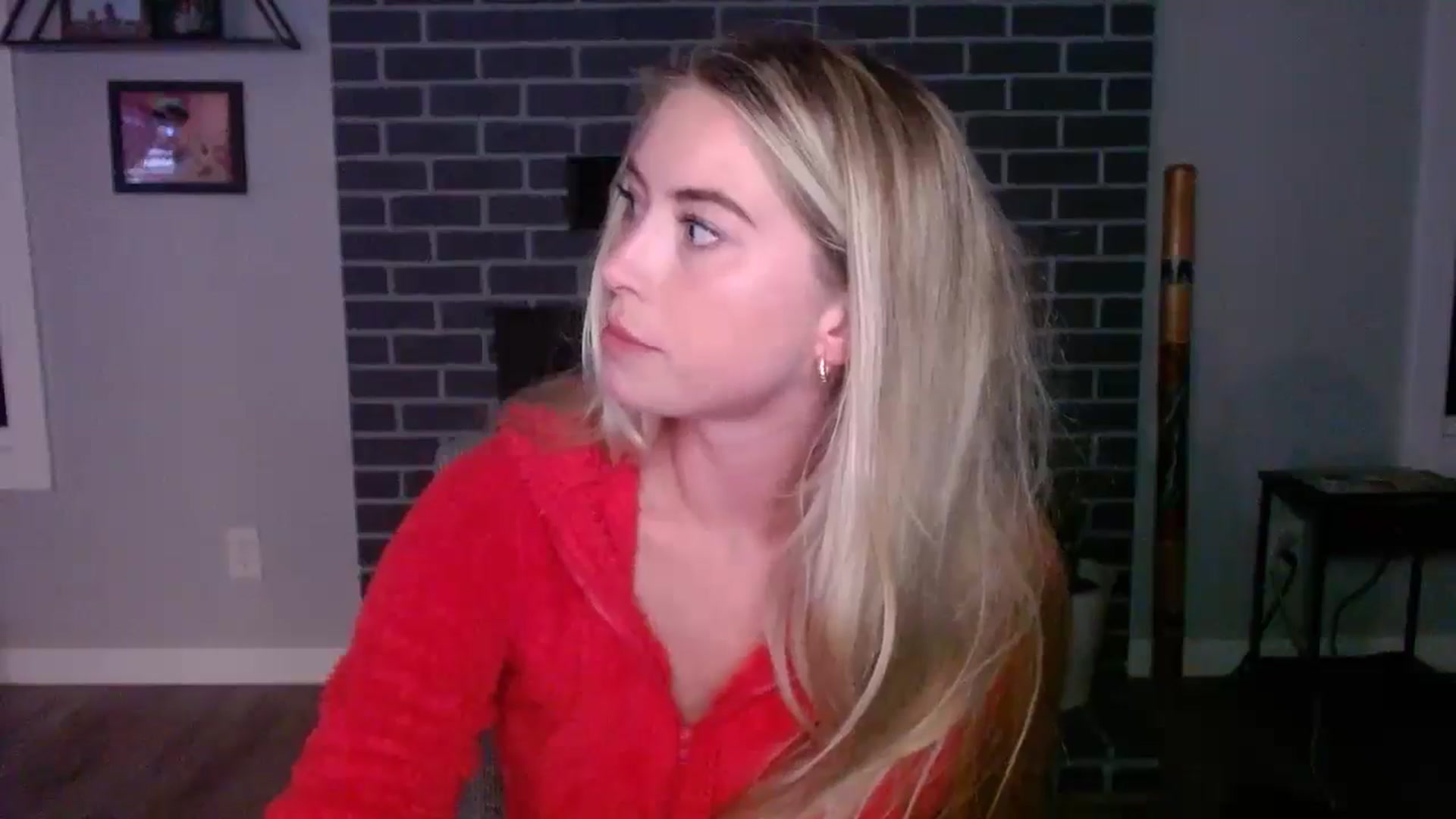 Gallery image thumbnail from Lovelyemilia's myfreecams stream on, 05/31/2024, 05:04 image 2 of 20
