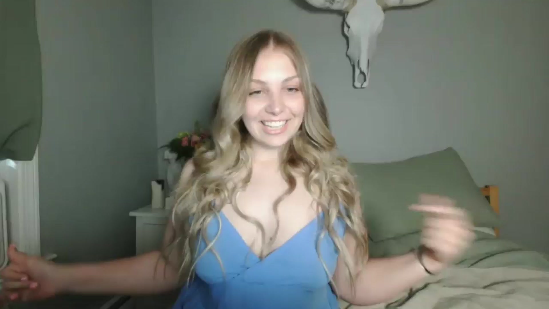 Gallery image thumbnail from Lovelyleah's myfreecams stream on, 06/06/2025, 22:59 image 1 of 20