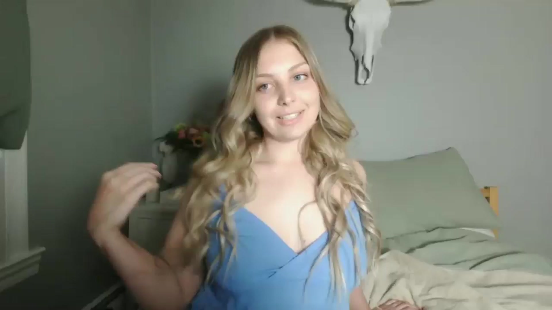 Gallery image thumbnail from Lovelyleah's myfreecams stream on, 06/06/2025, 22:59 image 14 of 20