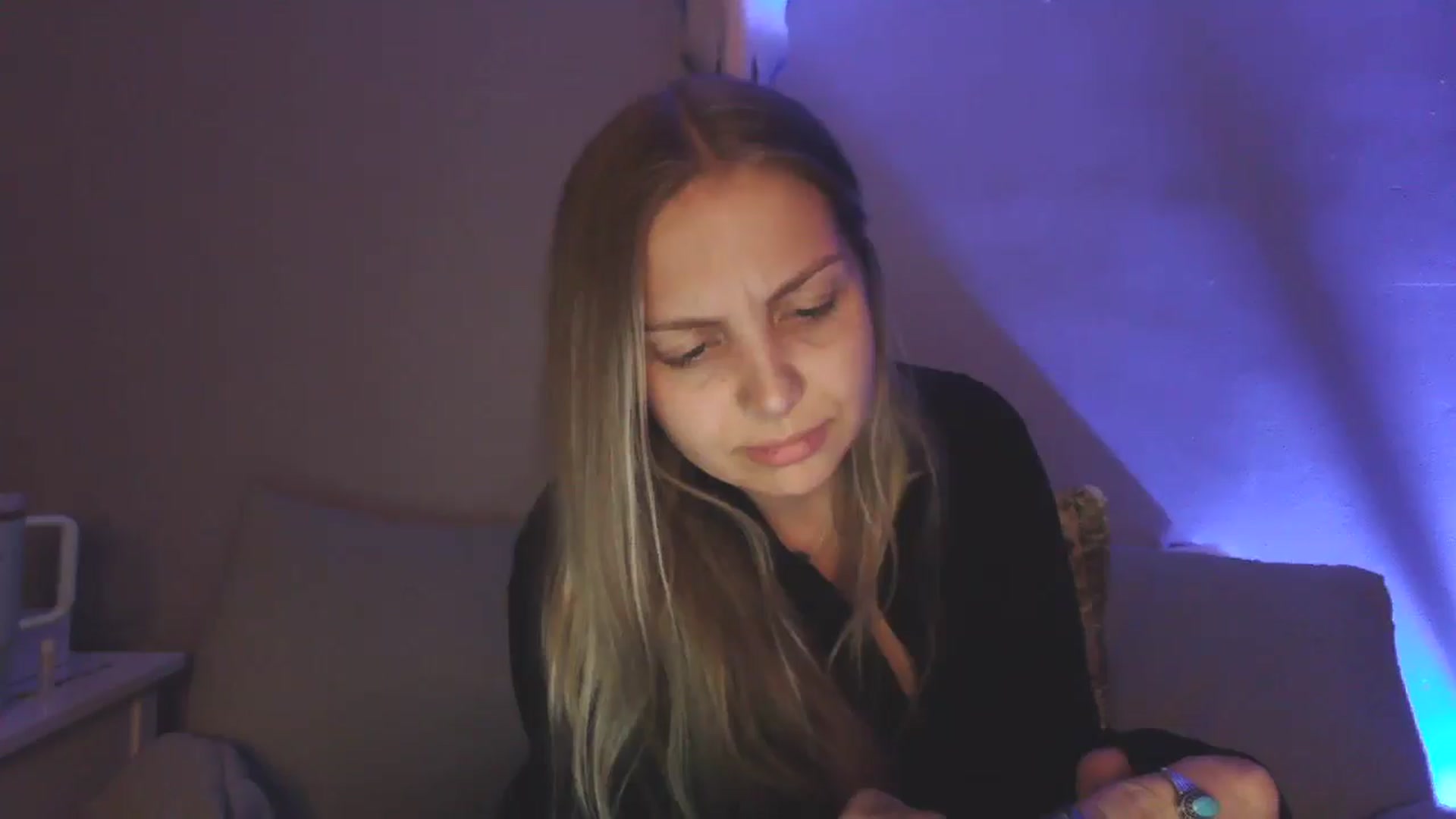 Gallery image thumbnail from Lovelyleah's myfreecams stream on, 06/28/2025, 05:14 image 15 of 20