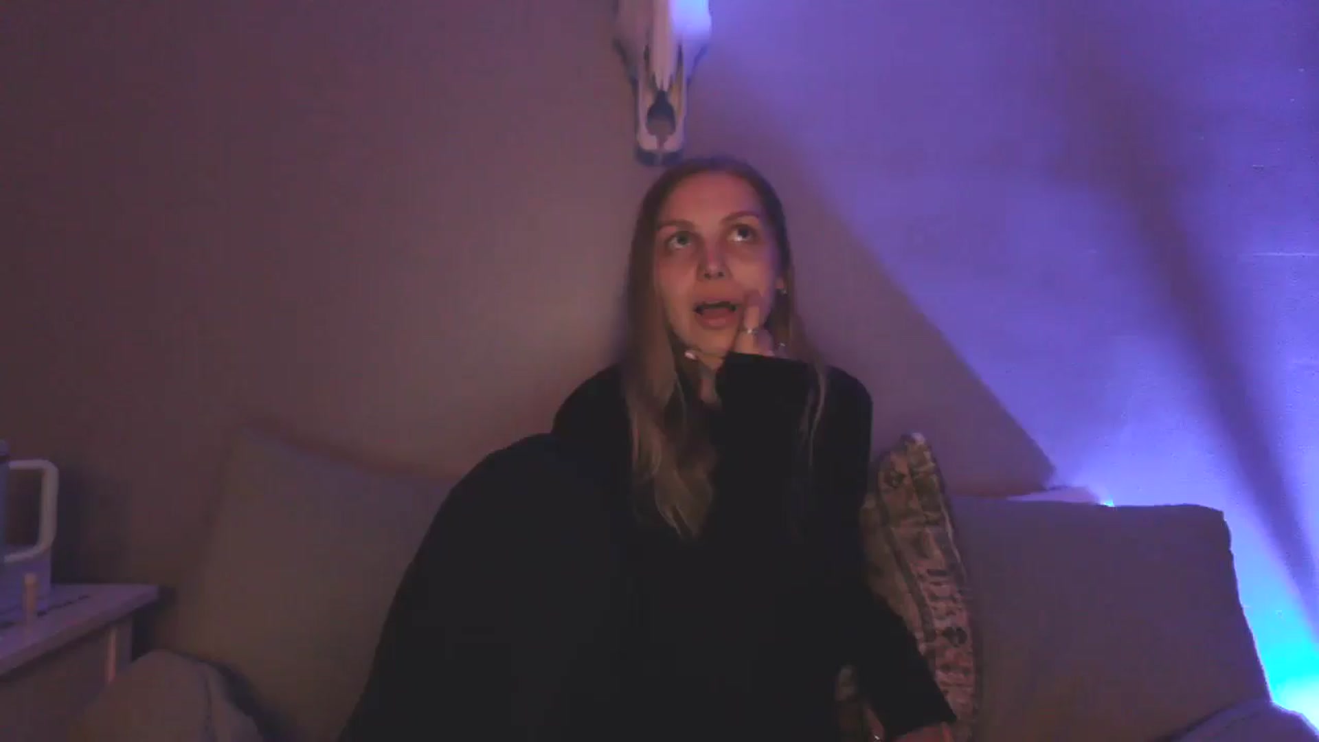 Gallery image thumbnail from Lovelyleah's myfreecams stream on, 06/28/2025, 05:14 image 2 of 20