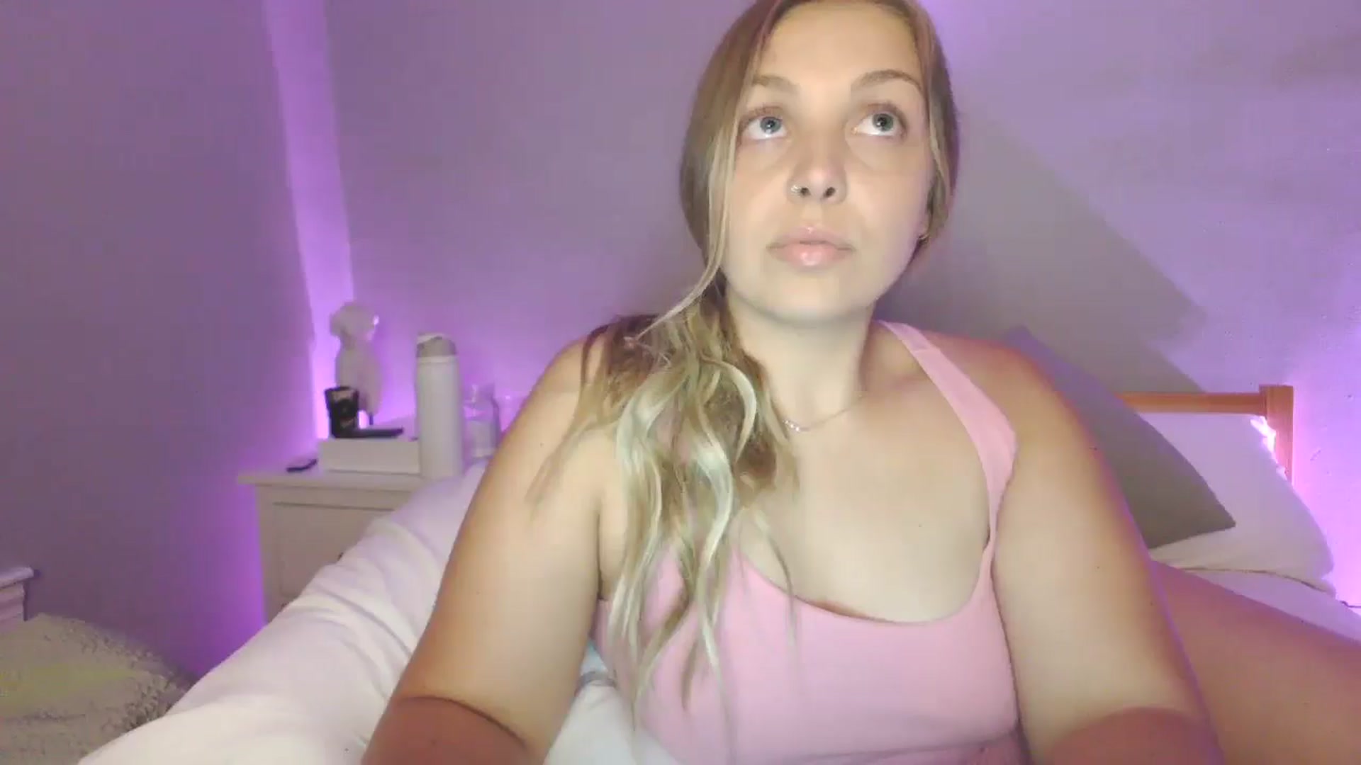 Gallery image thumbnail from Lovelyleah's myfreecams stream on, 08/14/2025, 05:39 image 13 of 20