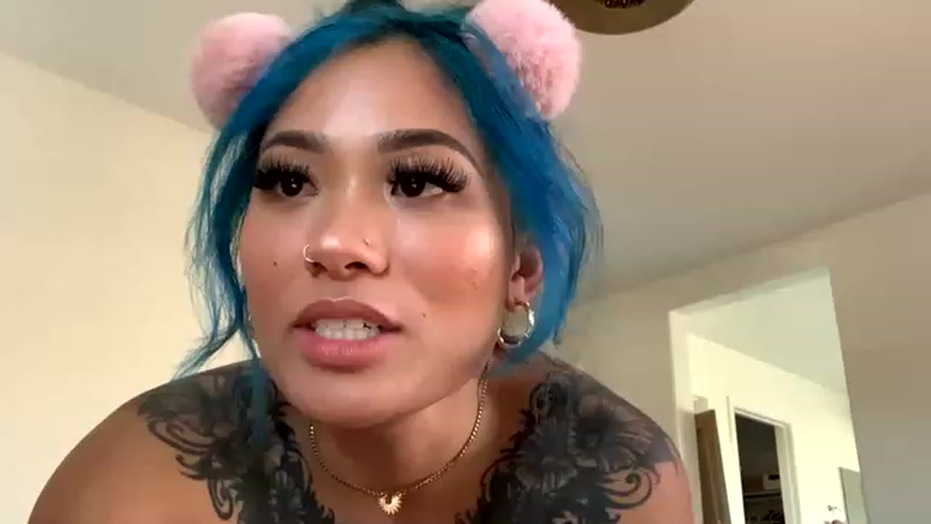 Gallery image thumbnail from Lovelyxmacii's myfreecams stream on, 05/29/2023, 01:55 image 20 of 20