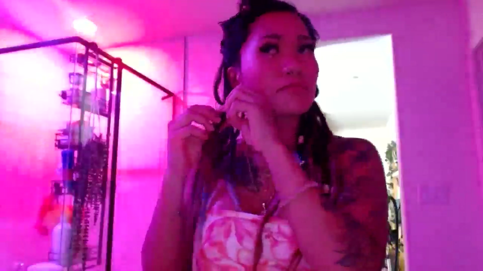 Gallery image thumbnail from Lovelyxmacii's myfreecams stream on, 07/15/2025, 07:44 image 9 of 20