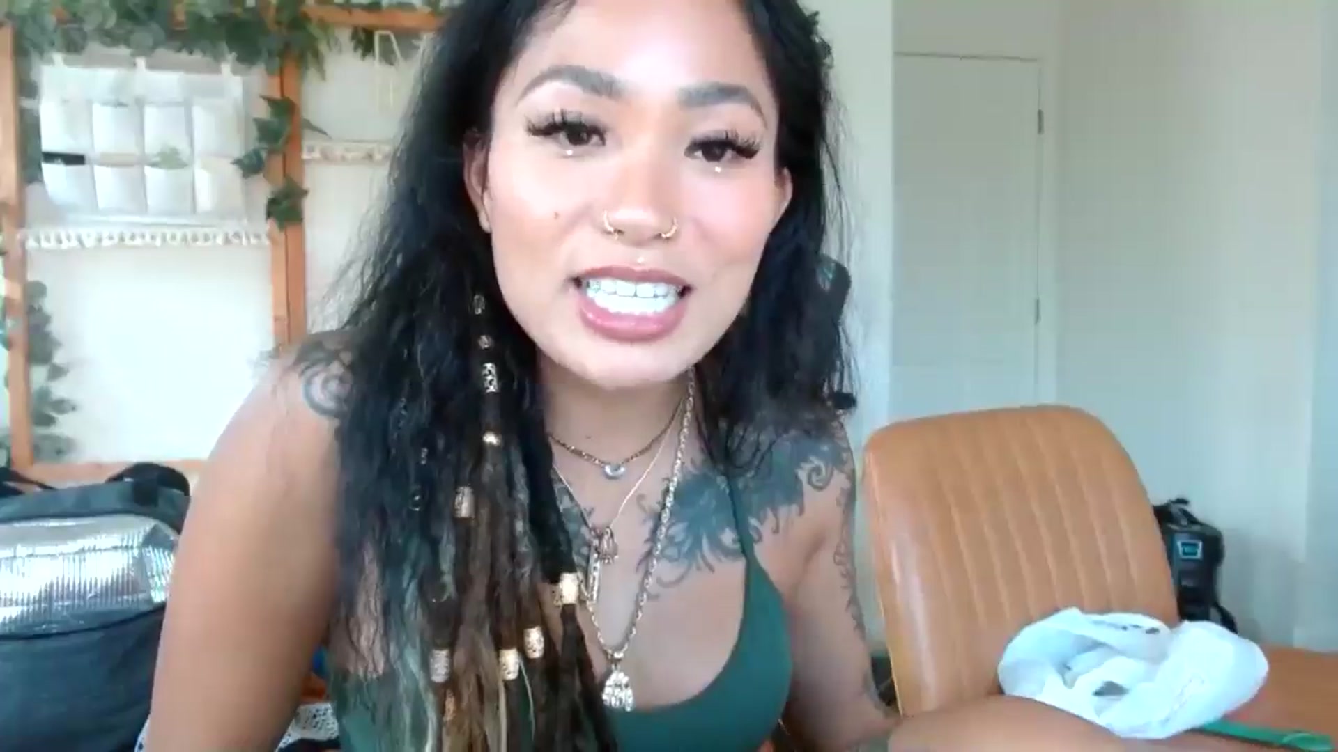 Gallery image thumbnail from Lovelyxmacii's myfreecams stream on, 07/17/2025, 24:01 image 20 of 20
