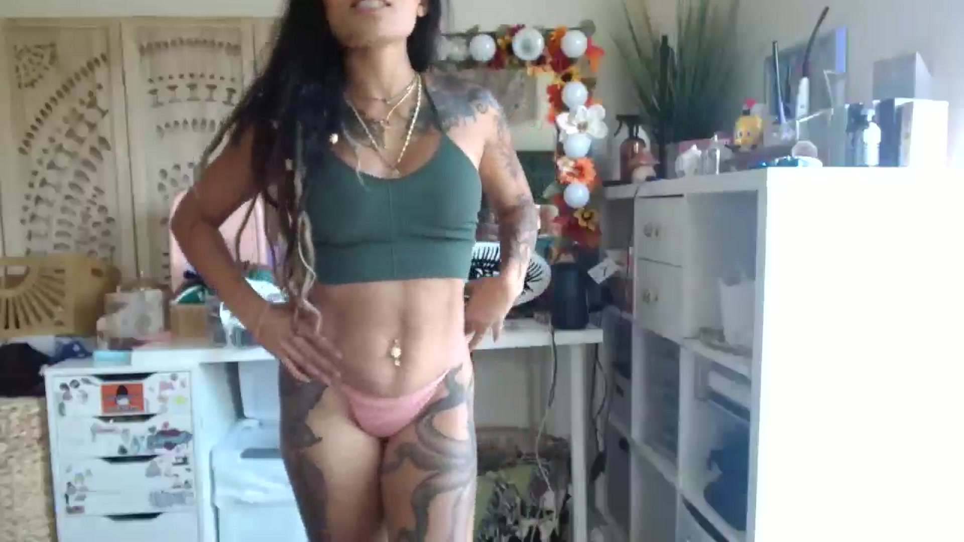 Gallery image thumbnail from Lovelyxmacii's myfreecams stream on, 07/17/2025, 24:01 image 4 of 20