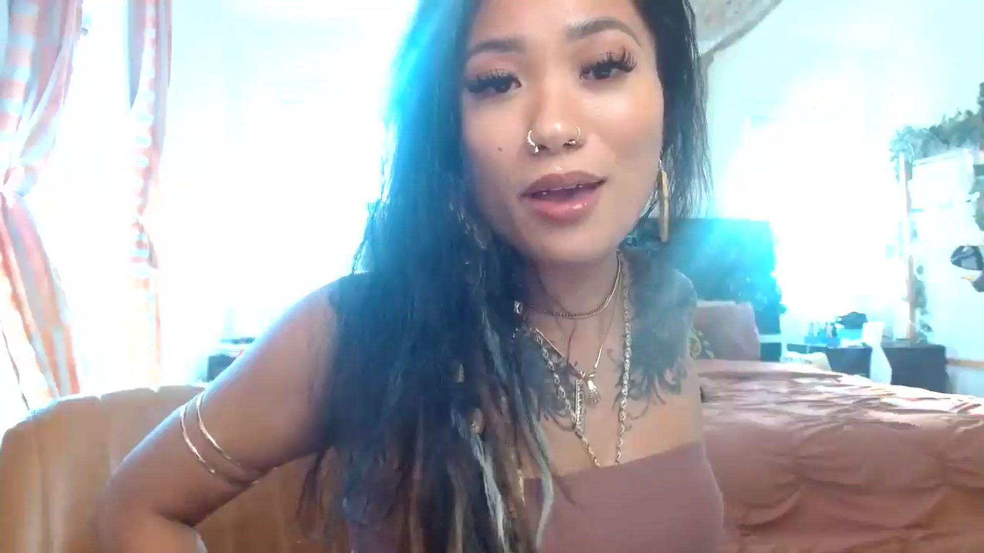 Gallery image thumbnail from Lovelyxmacii's myfreecams stream on, 07/25/2025, 24:00 image 16 of 20