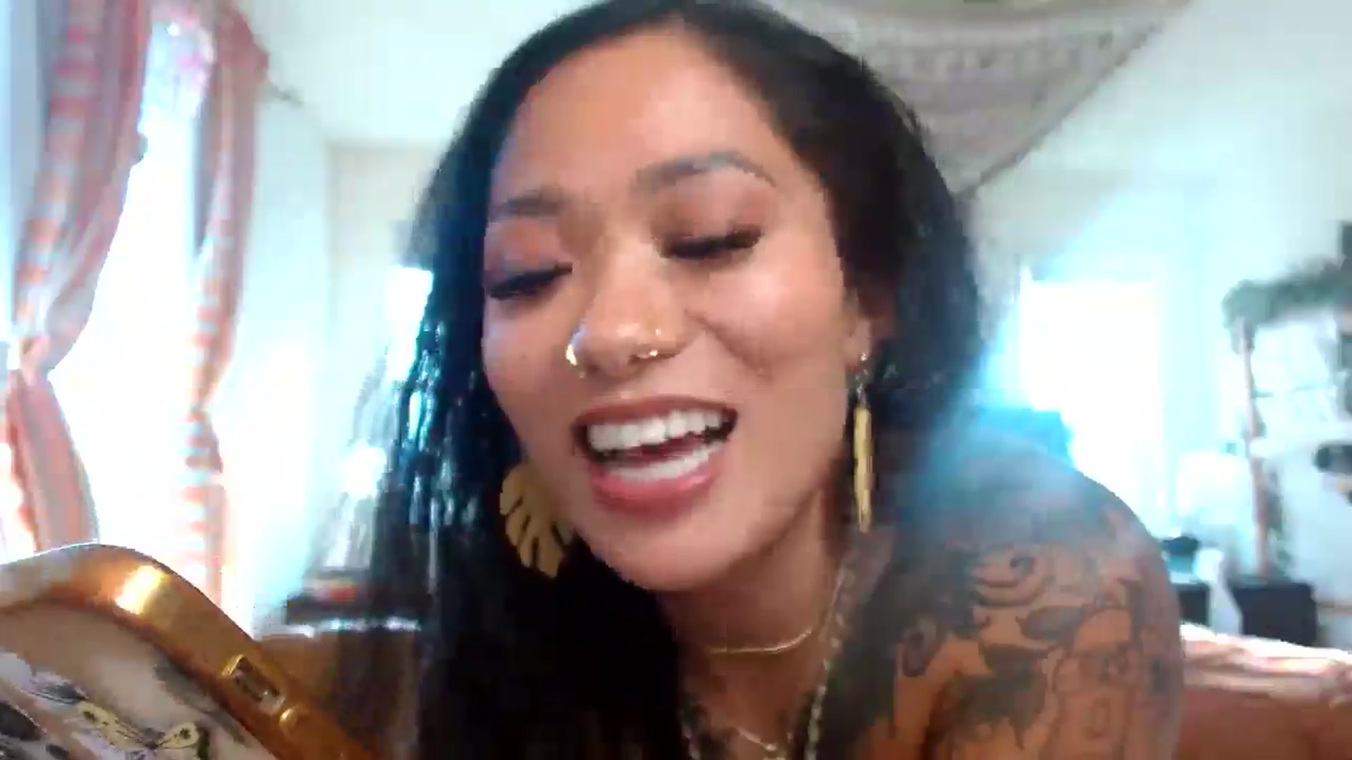 Gallery image thumbnail from Lovelyxmacii's myfreecams stream on, 07/25/2025, 24:00 image 20 of 20