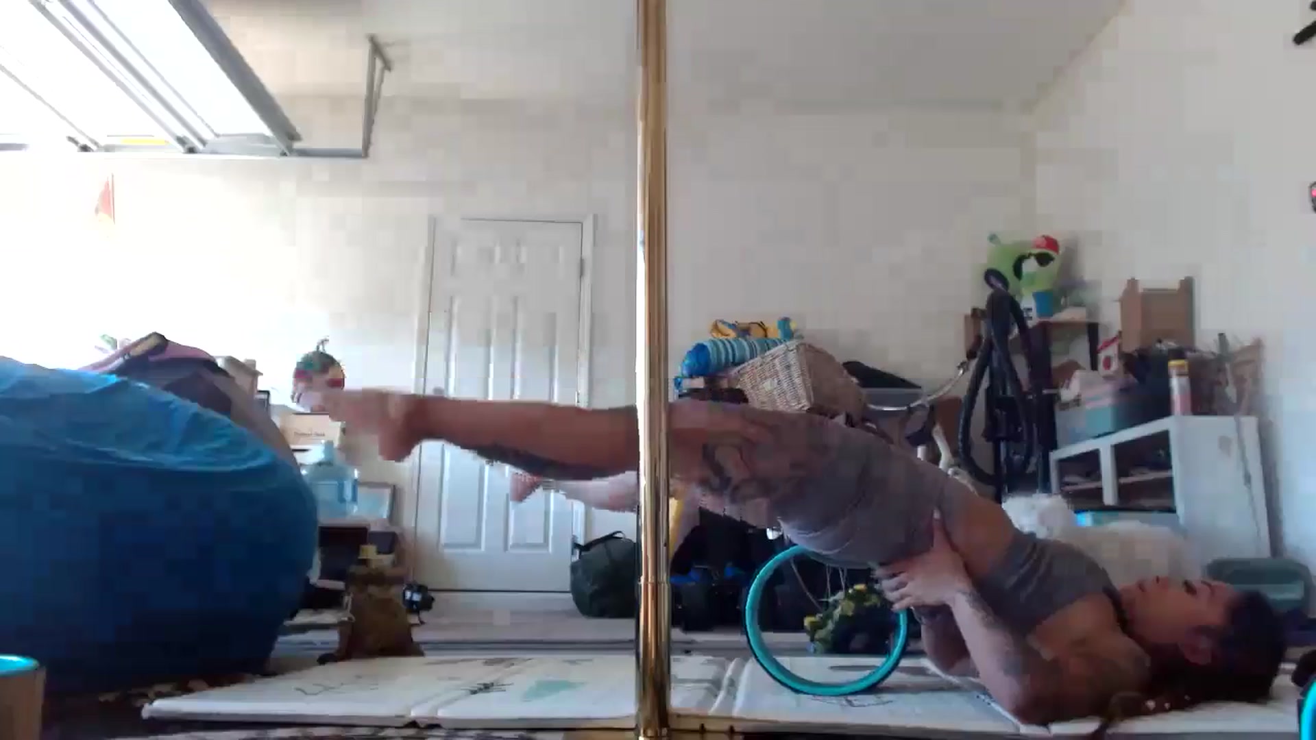 Gallery image thumbnail from Lovelyxmacii's myfreecams stream on, 07/27/2025, 02:43 image 9 of 20