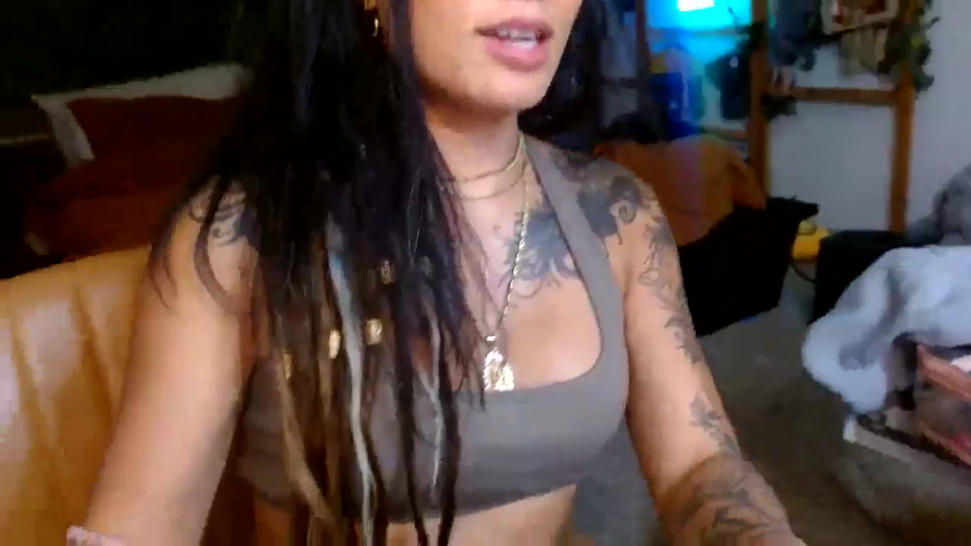 Gallery image thumbnail from Lovelyxmacii's myfreecams stream on, 07/29/2025, 06:00 image 15 of 20
