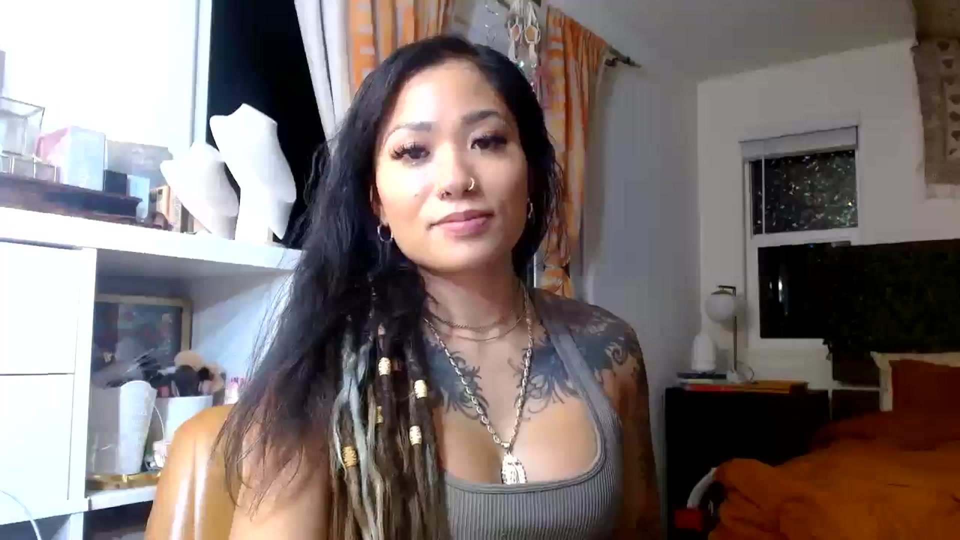 Gallery image thumbnail from Lovelyxmacii's myfreecams stream on, 07/29/2025, 06:00 image 2 of 20