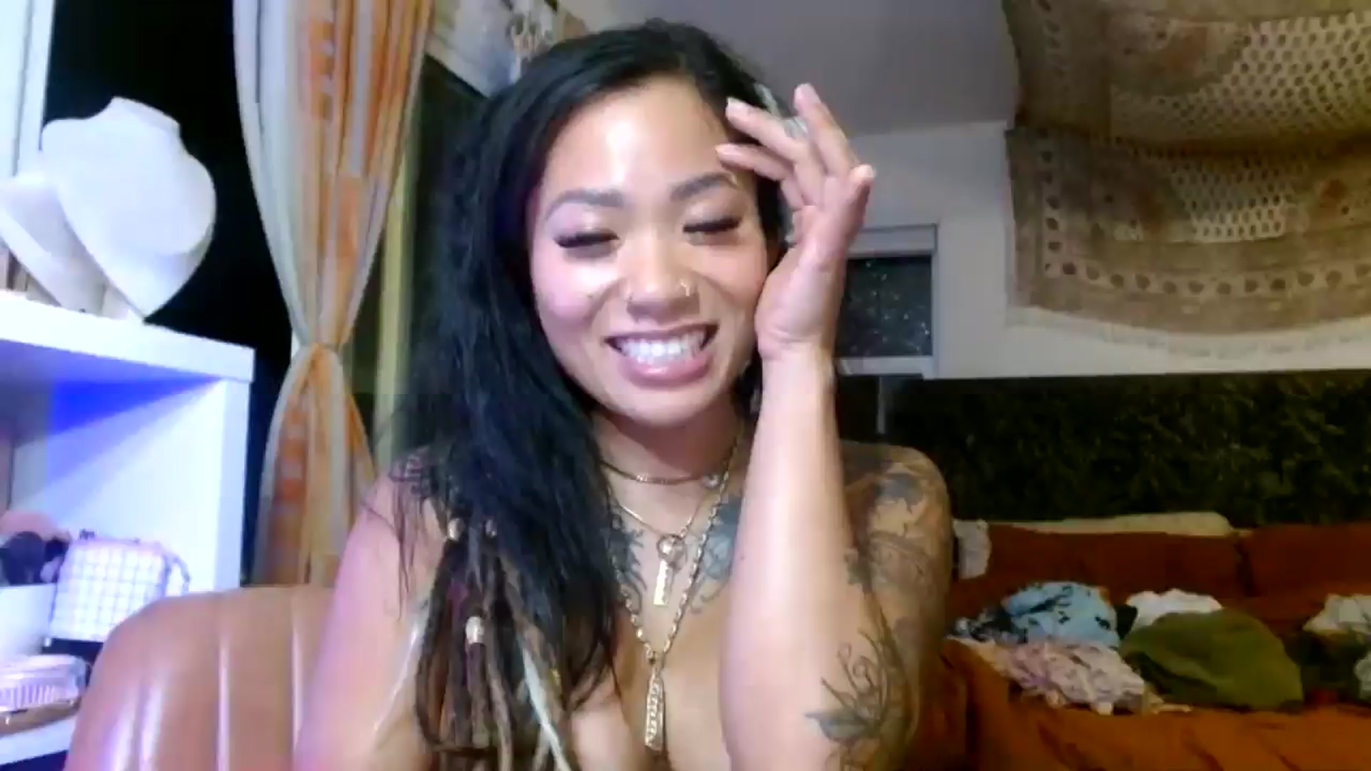Gallery image thumbnail from Lovelyxmacii's myfreecams stream on, 07/30/2025, 10:21 image 1 of 20