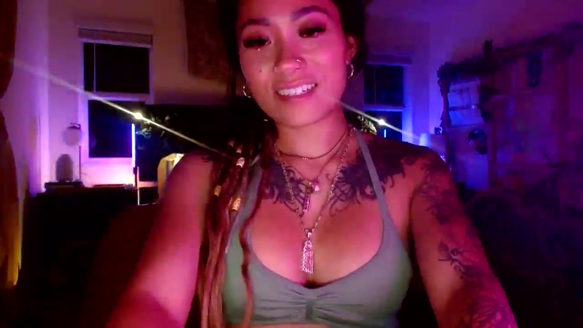 Gallery image thumbnail from Lovelyxmacii's myfreecams stream on, 07/31/2025, 06:33 image 14 of 20