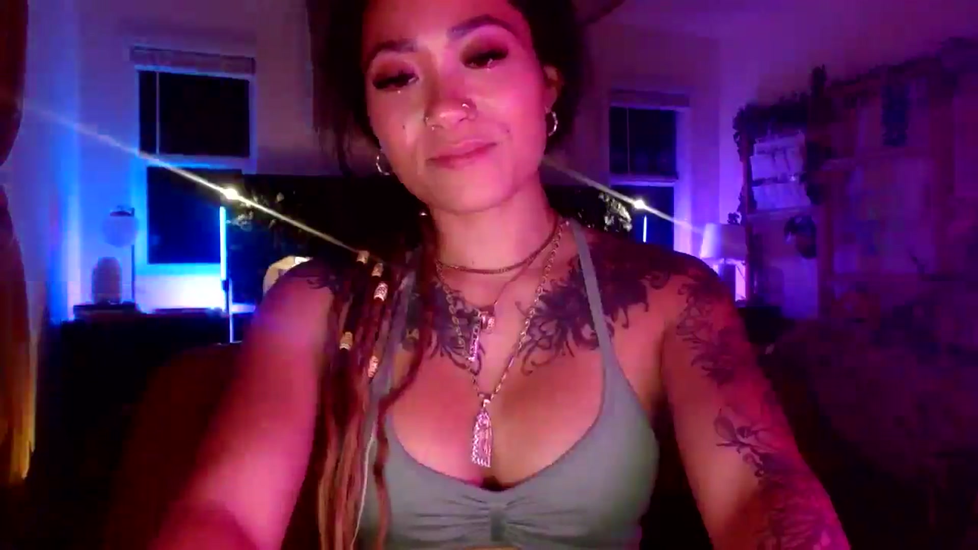 Gallery image thumbnail from Lovelyxmacii's myfreecams stream on, 07/31/2025, 06:33 image 15 of 20