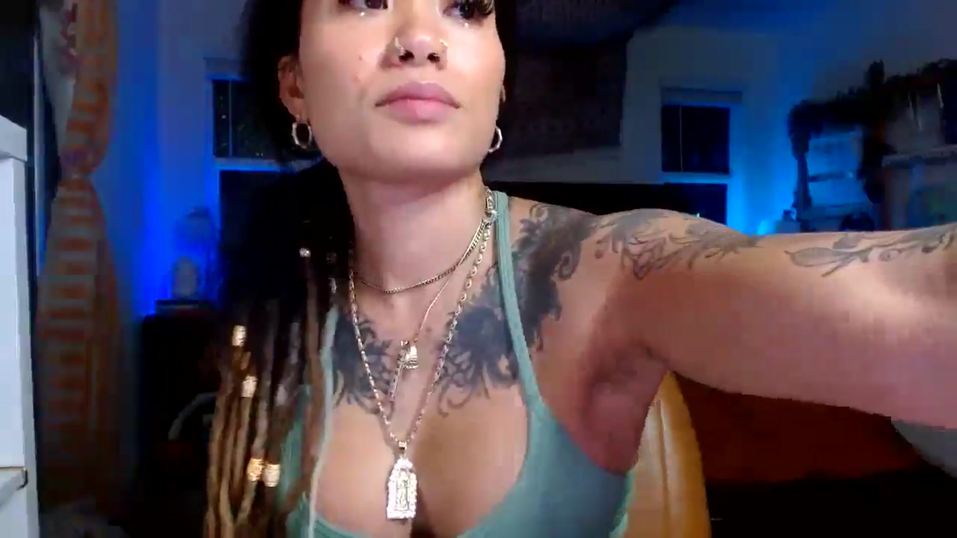 Gallery image thumbnail from Lovelyxmacii's myfreecams stream on, 07/31/2025, 07:06 image 6 of 20