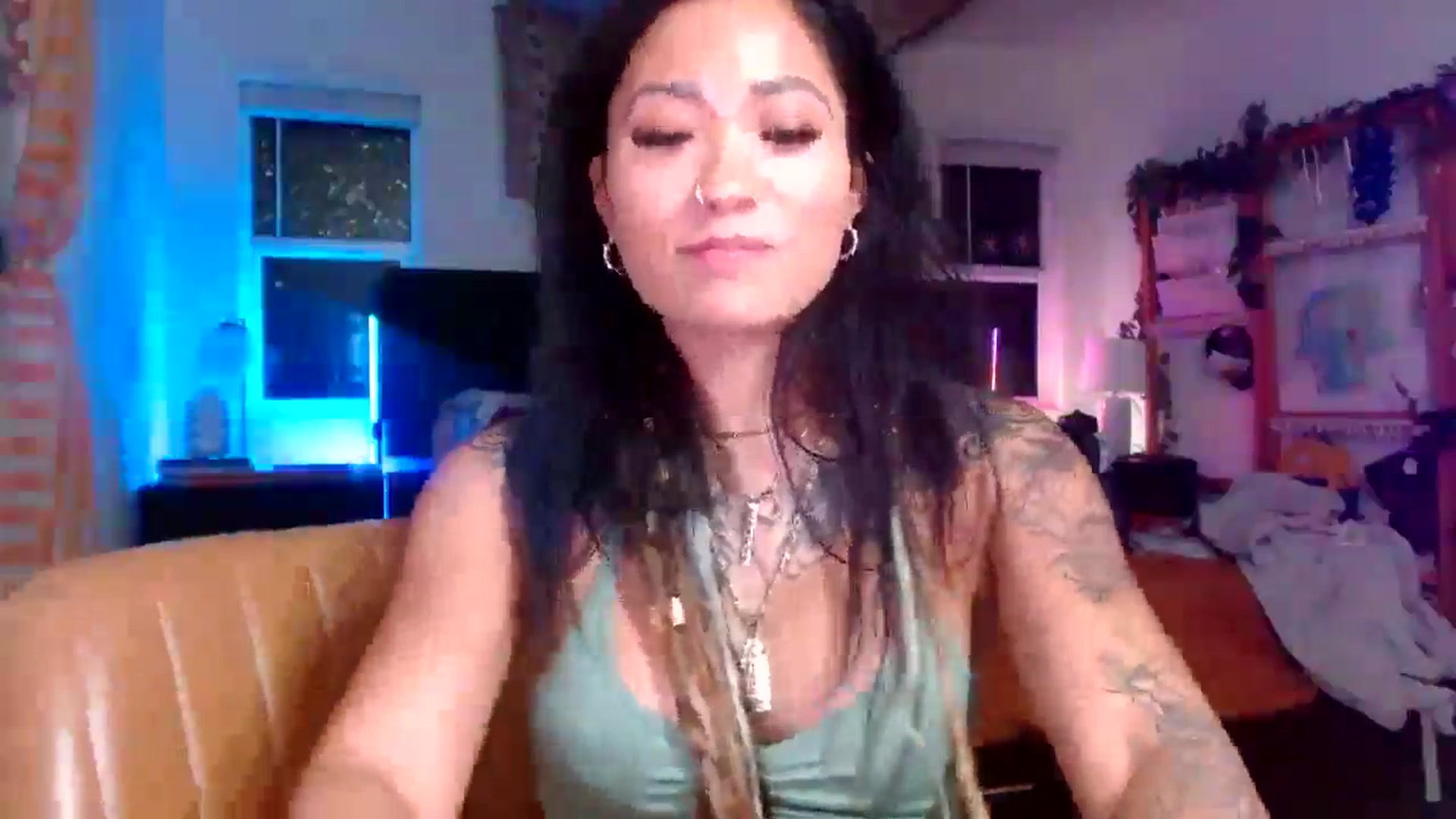 Gallery image thumbnail from Lovelyxmacii's myfreecams stream on, 07/31/2025, 07:06 image 19 of 20