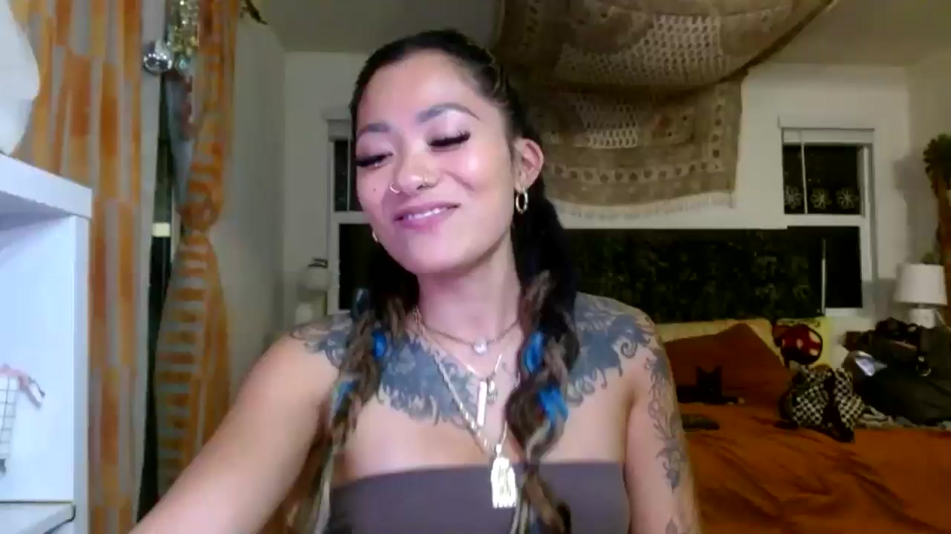 Gallery image thumbnail from Lovelyxmacii's myfreecams stream on, 08/01/2025, 08:52 image 12 of 20