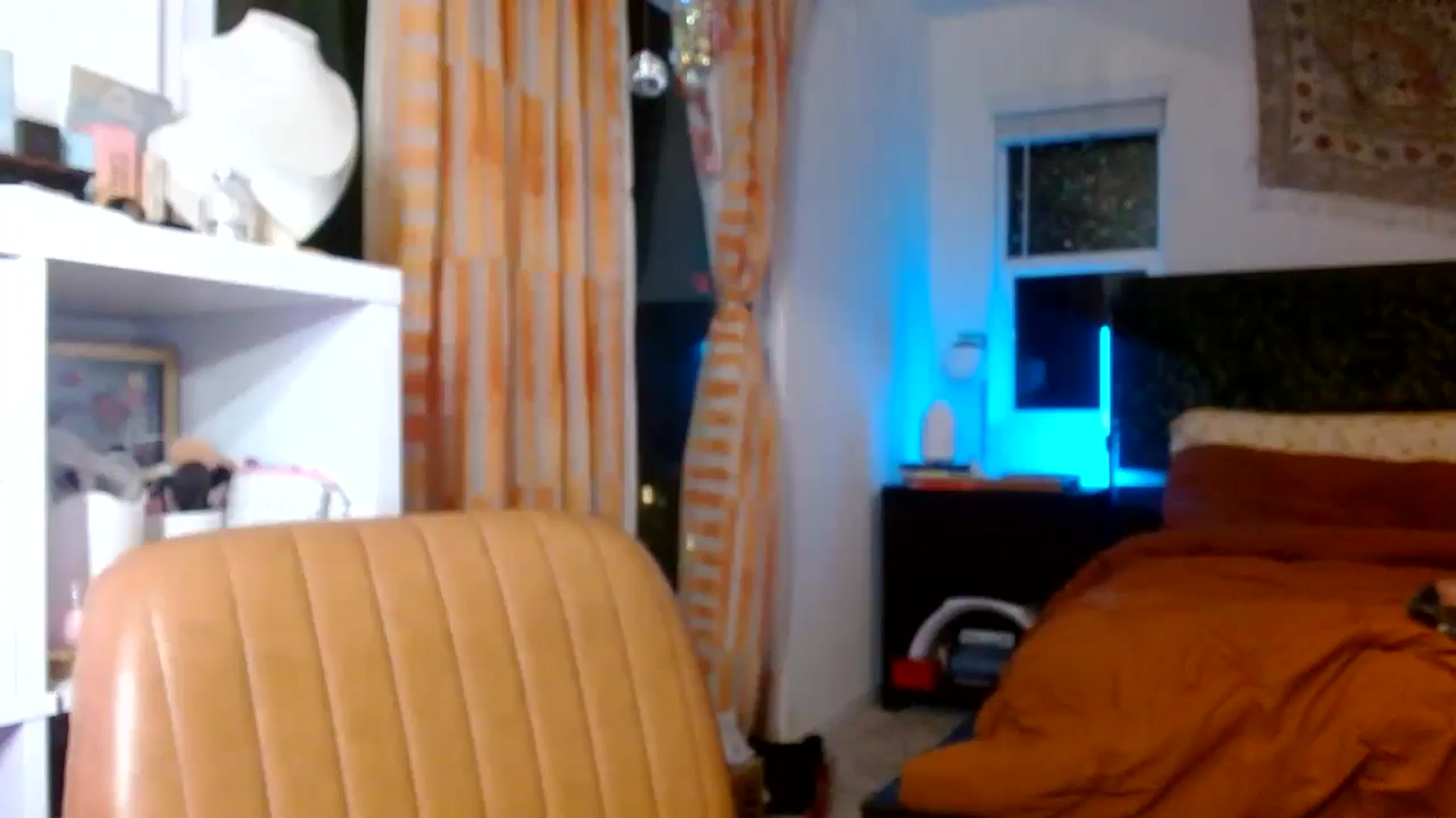 Gallery image thumbnail from Lovelyxmacii's myfreecams stream on, 08/02/2025, 07:40 image 1 of 20