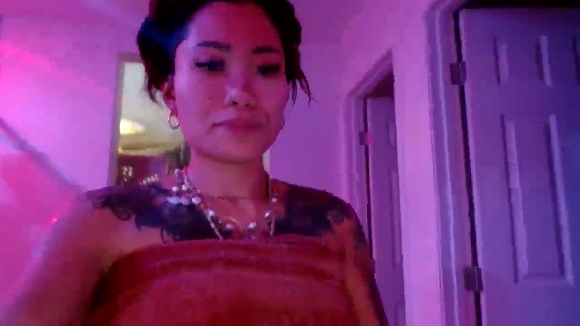 Gallery image thumbnail from Lovelyxmacii's myfreecams stream on, 08/02/2025, 09:39 image 2 of 20